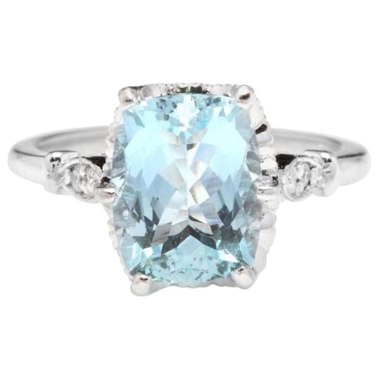 Bague en or blanc 14 carats avec aigue-marine naturelle de 3,08 carats et diamants