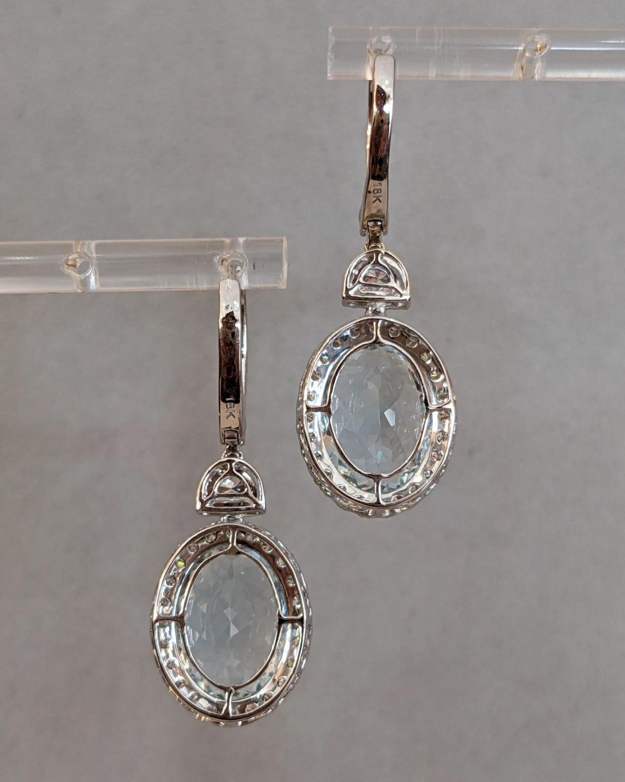 De las mujeres Pendientes Colgantes de Aguamarina Natural y Diamante en Oro Blanco de 18k en venta