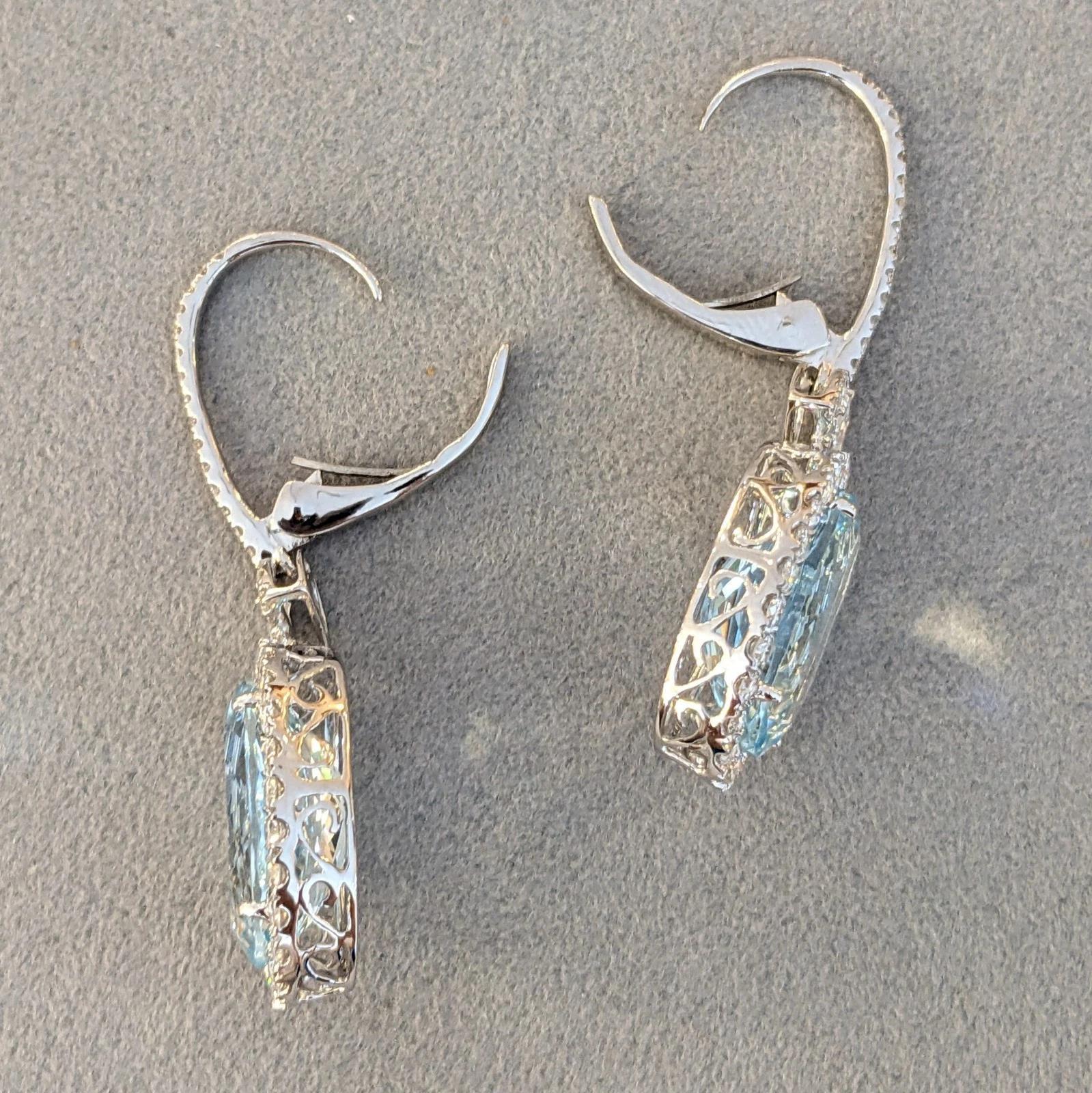 Pendientes Colgantes de Aguamarina Natural y Diamante en Oro Blanco de 18k en venta 1