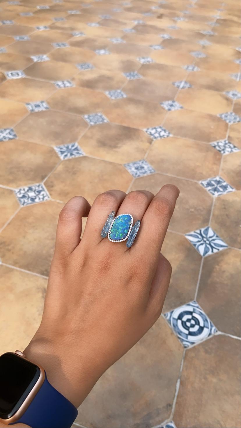 Women's or Men's Natural Aquamarine and Opal Ring in 18 Karat Gold with Diamonds