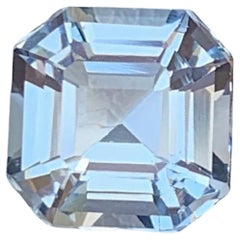 Natural Aquamarine Beryl Gemstone: 2.45 CT Asscher Cut