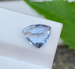 Natural Aquamarine Beryl Gemstone: 2.54 CT Trillion Cut