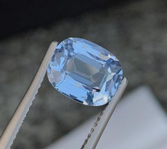 Natural Aquamarine Beryl Gemstone: 2.59 Carat Cushion Cut