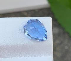 Natural Aquamarine Beryl Gemstone: 3.00 CT Pear Cut