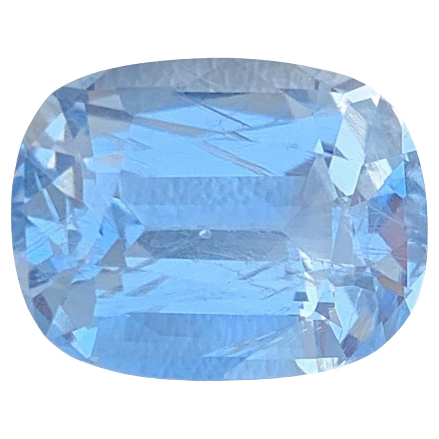 Aigue-marine naturelle Béryl Pierre précieuse : 5.99 Carat Cushion Cut