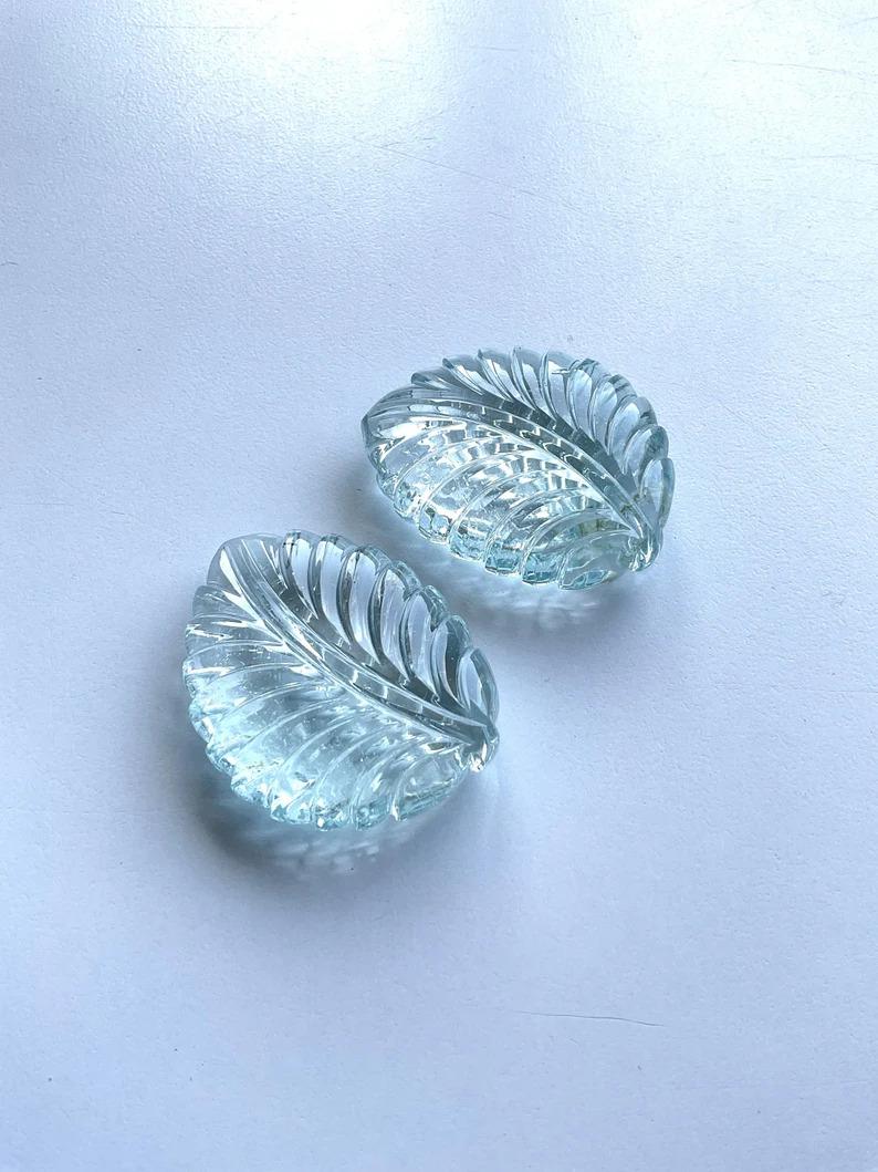 Natural Aquamarine Carved Leaf Pair Loose Gemstone Rare Size and Hand Carving For Sale 3