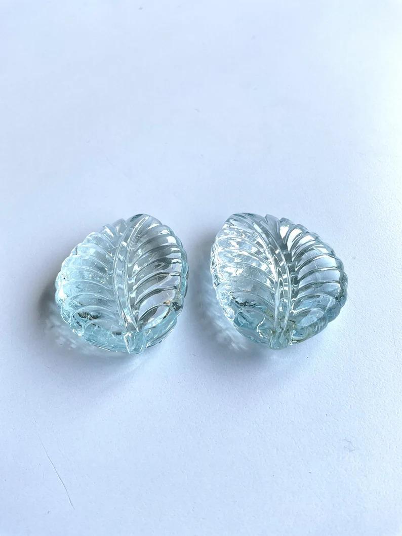 Natural Aquamarine Carved Leaf Pair Loose Gemstone Rare Size and Hand Carving For Sale 2