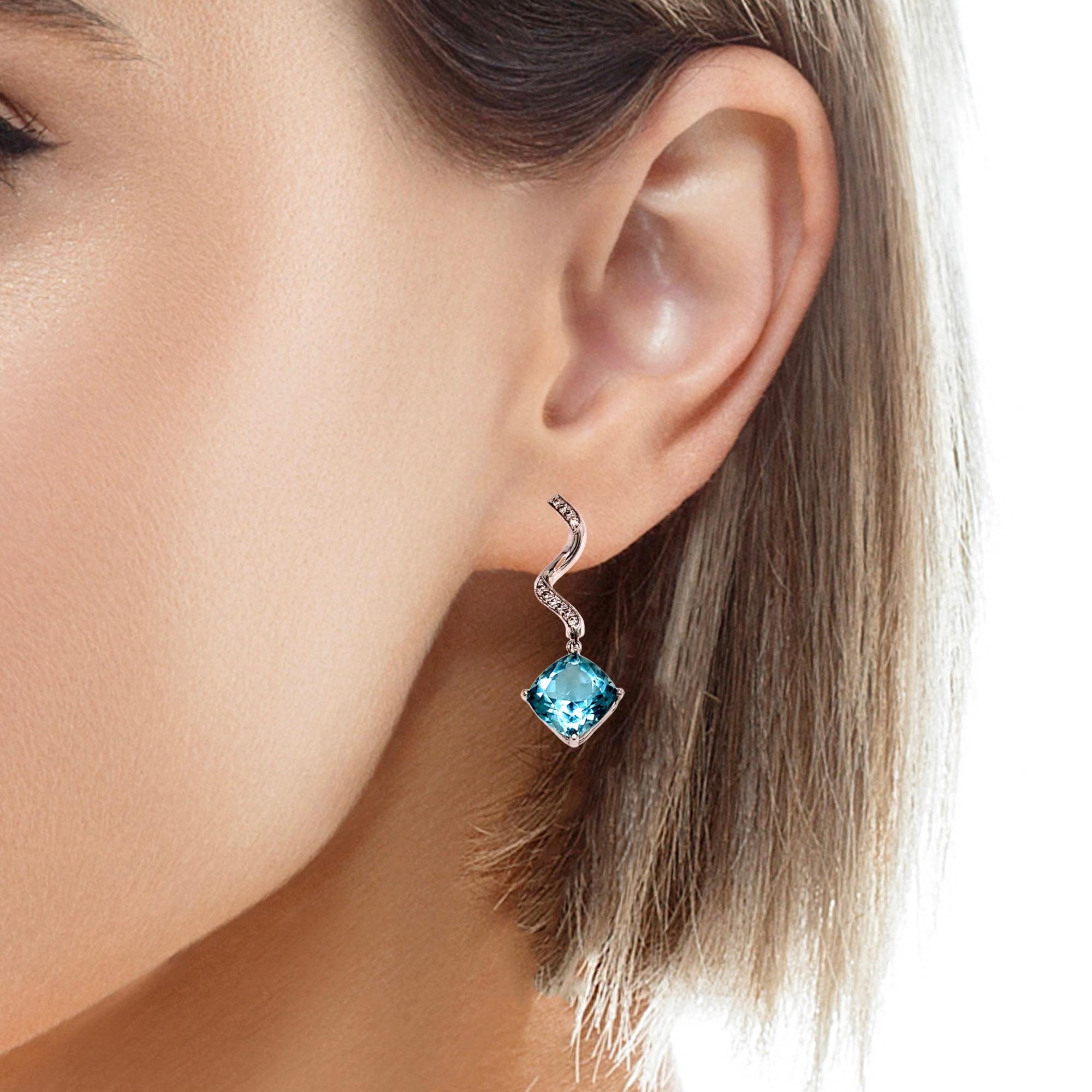 Pendientes de diamantes de aguamarina natural de calidad finamente facetada Oro de 14k 8,15 TCW Certificado $4.950 111528

¡Esta es una pieza única de joyería glamurosa hecha a medida!

Este par de pendientes de aguamarina han sido Certificados,