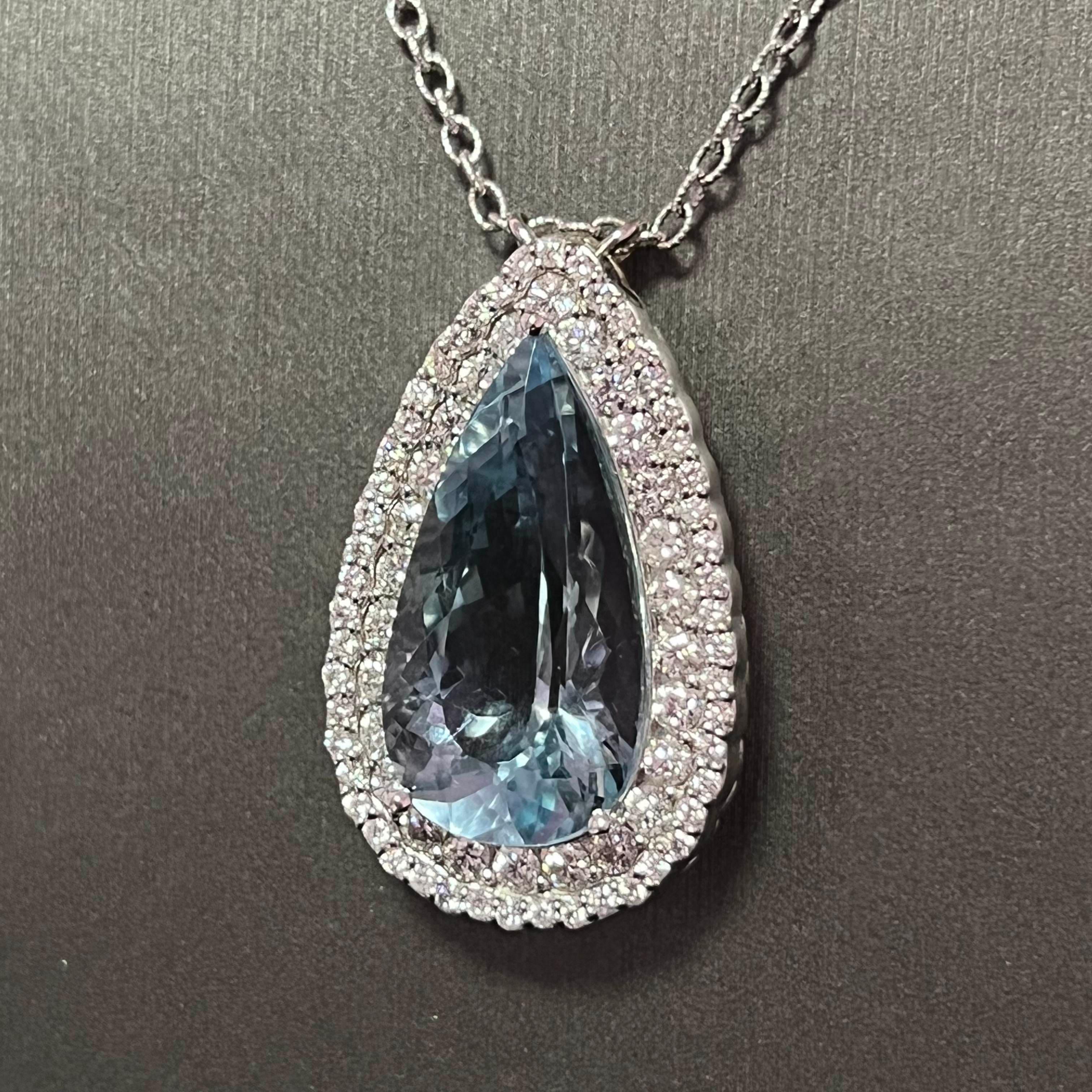 Natural Finely Faceted Quality Aquamarine Diamond Pendant 19.5