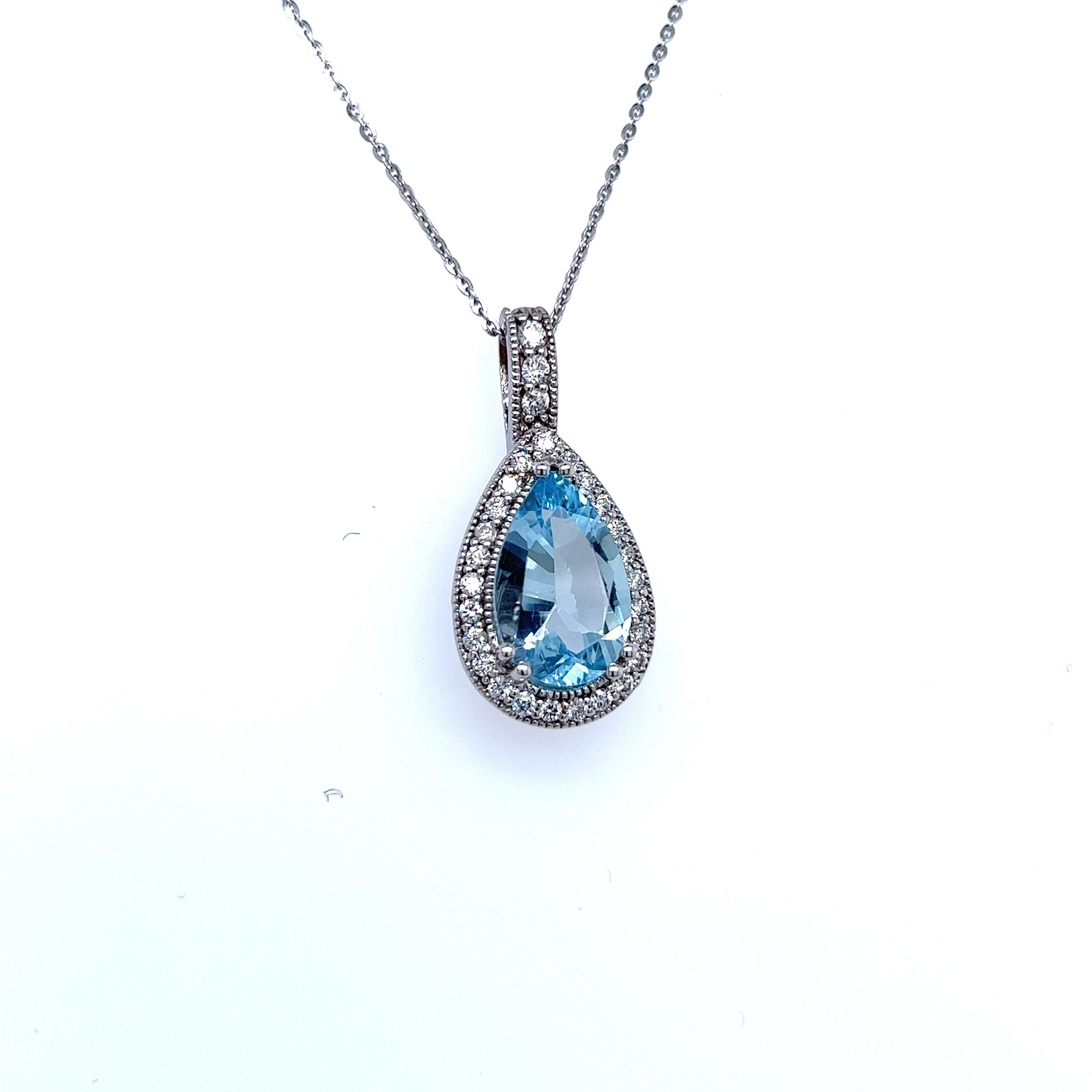 Natural Aquamarine Diamond Pendant with Chain 14k W Gold 4.19 TCW Certified  For Sale 1