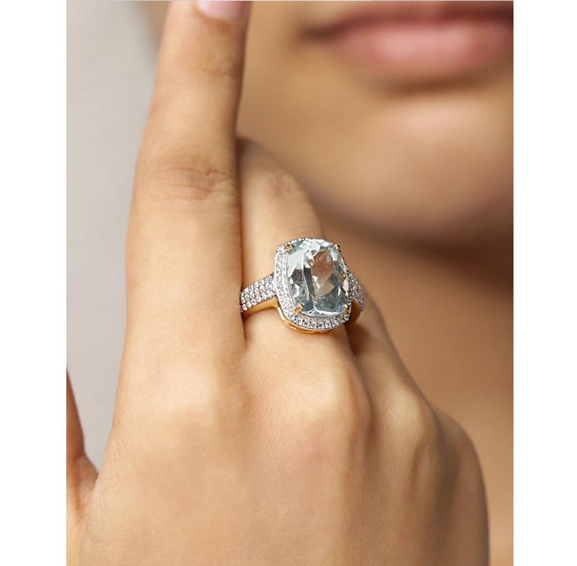 Natural Aquamarine & Diamond Ring 18K gold In New Condition For Sale In jaipur, IN