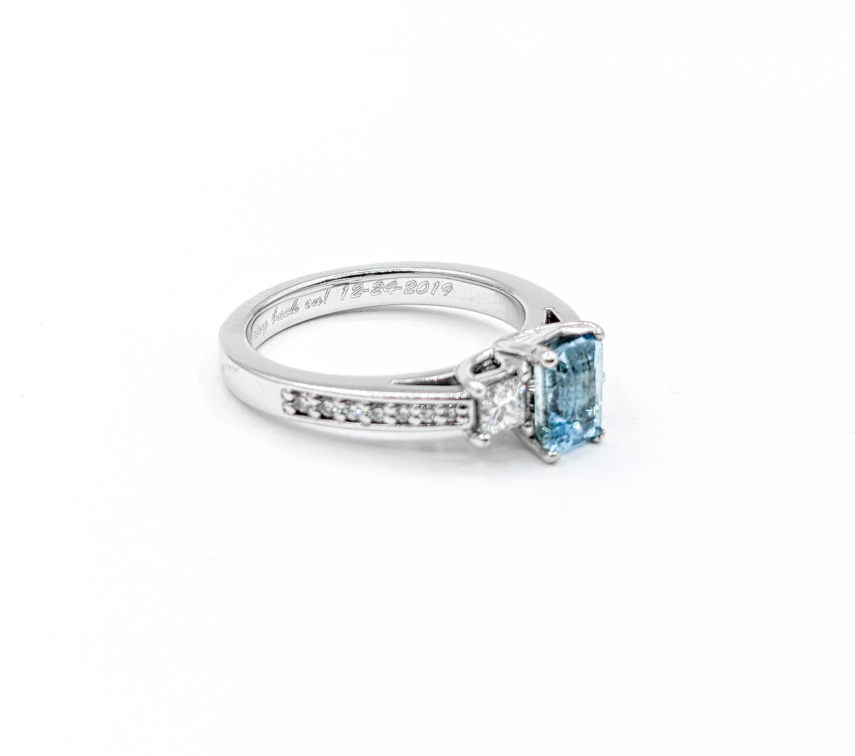 Natural Aquamarine & Diamond Ring For Sale 2