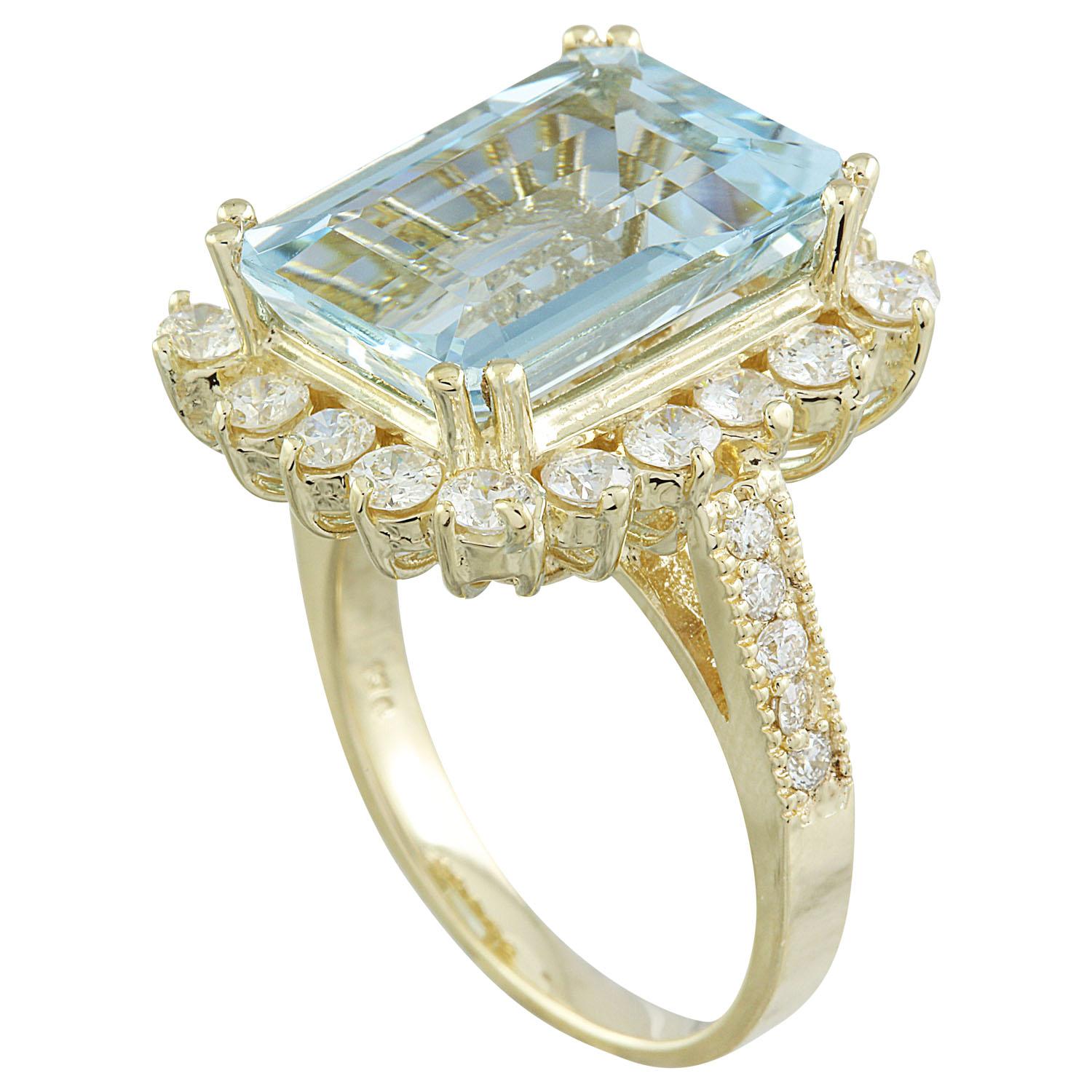 Emerald Cut Natural Aquamarine Diamond Ring in 14 Karat Solid Yellow Gold  For Sale