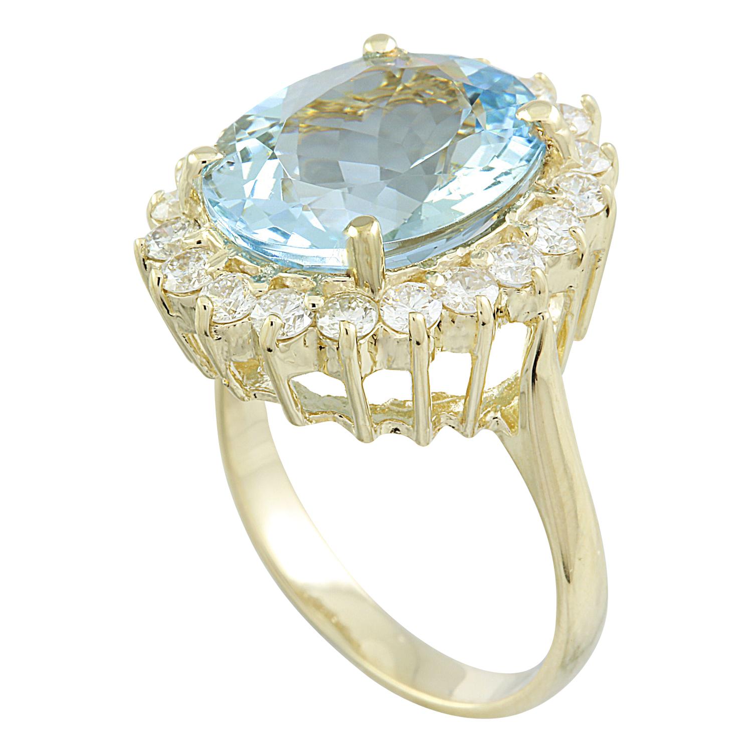 Oval Cut Natural Aquamarine Diamond Ring in 14 Karat Solid Yellow Gold  For Sale