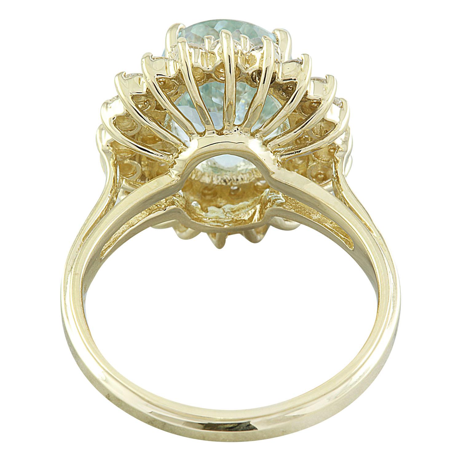 Natural Aquamarine Diamond Ring in 14 Karat Solid Yellow Gold In New Condition For Sale In Manhattan Beach, CA