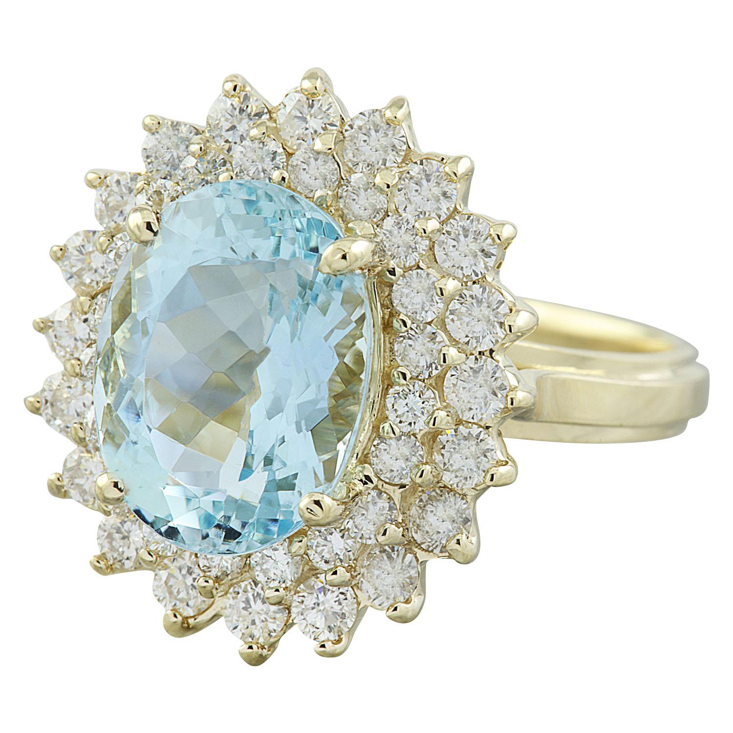 Women's Natural Aquamarine Diamond Ring in 14 Karat Solid Yellow Gold For Sale