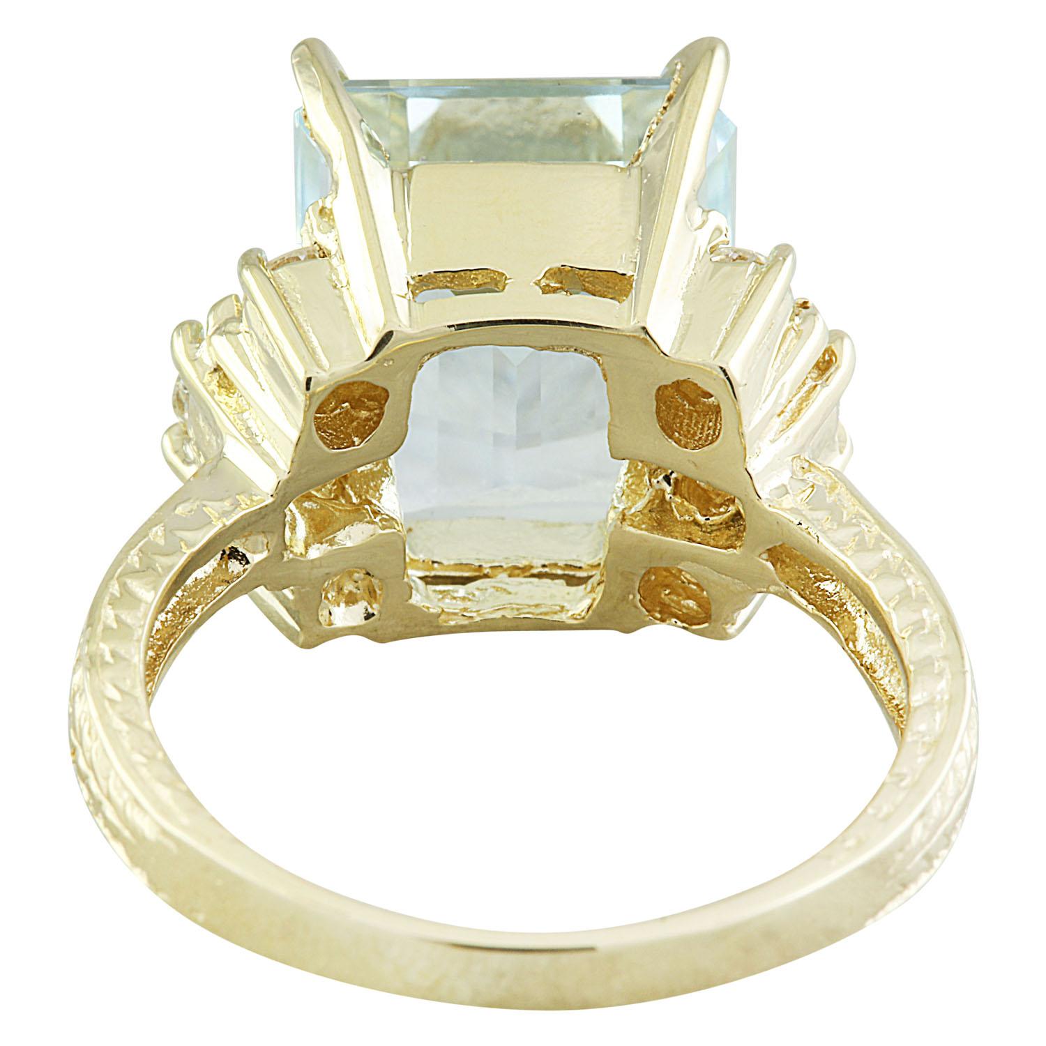 Emerald Cut Natural Aquamarine Diamond Ring In 14 Karat Yellow Gold  For Sale