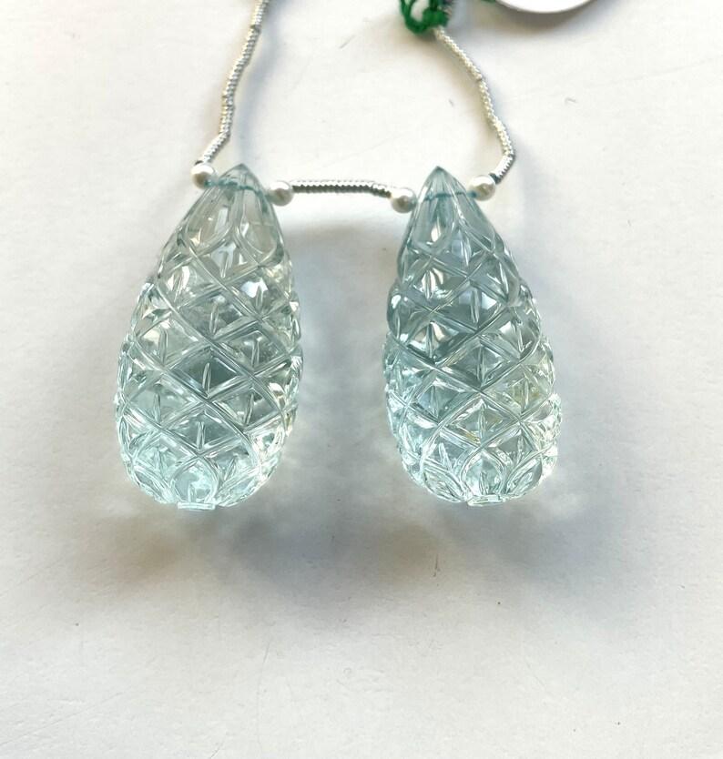 Natural Aquamarine Drops 2 Pieces Carved Earrings Pair Gemstone for Jewelry For Sale 3