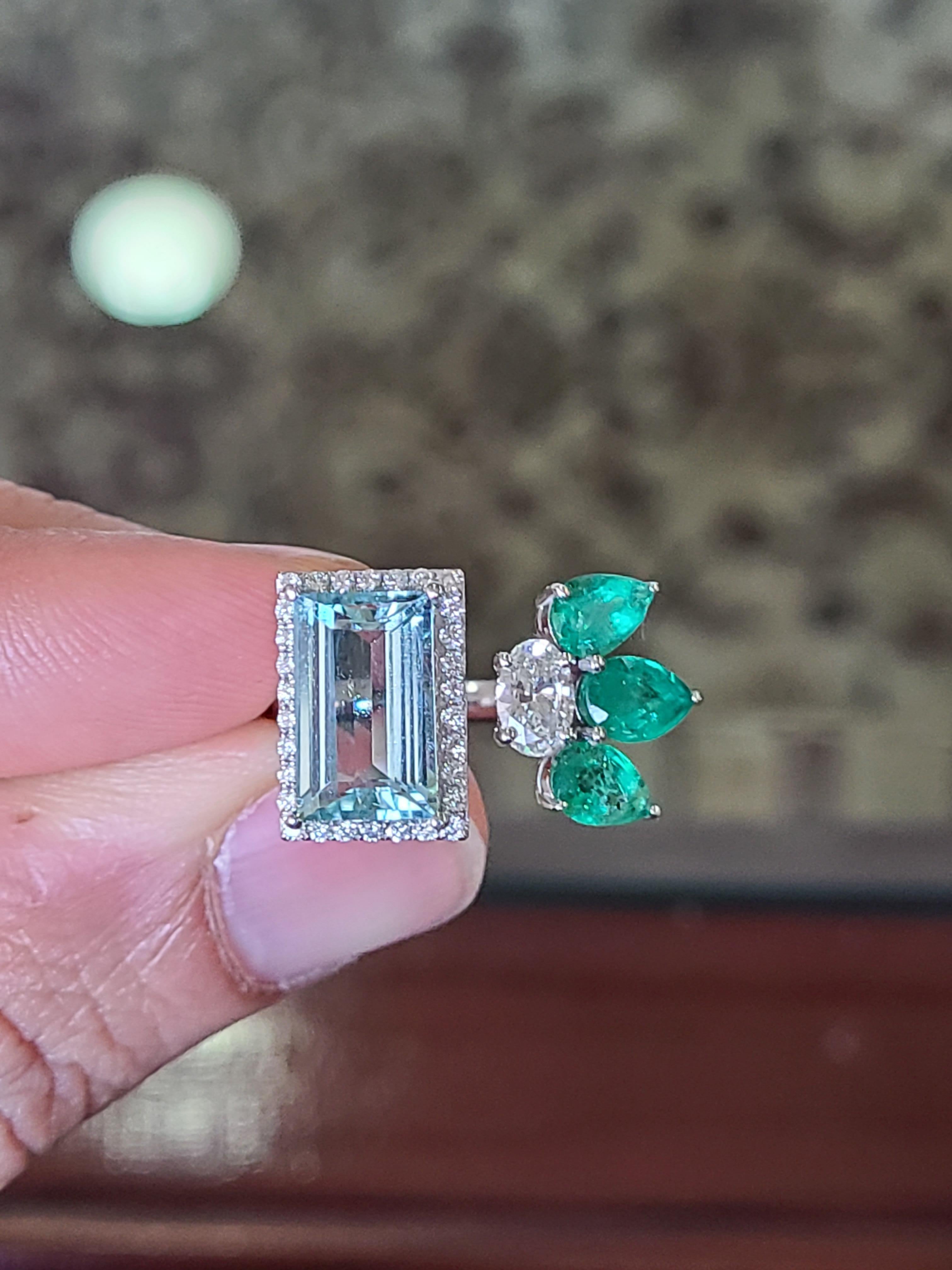 Women's Natural Aquamarine, Emerald and Diamond Ring Set in 18 Karat Gold
