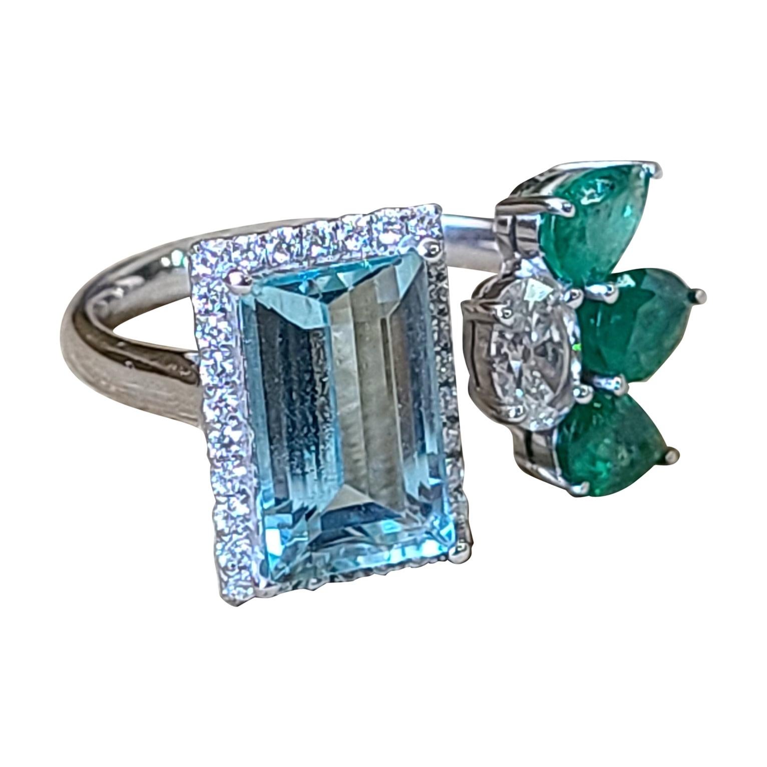 Natural Aquamarine, Emerald and Diamond Ring Set in 18 Karat Gold