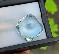 Natürlicher Aquamarin Edelstein: 30.00 Karat Fancy-Schliff, Pakistan Herkunft