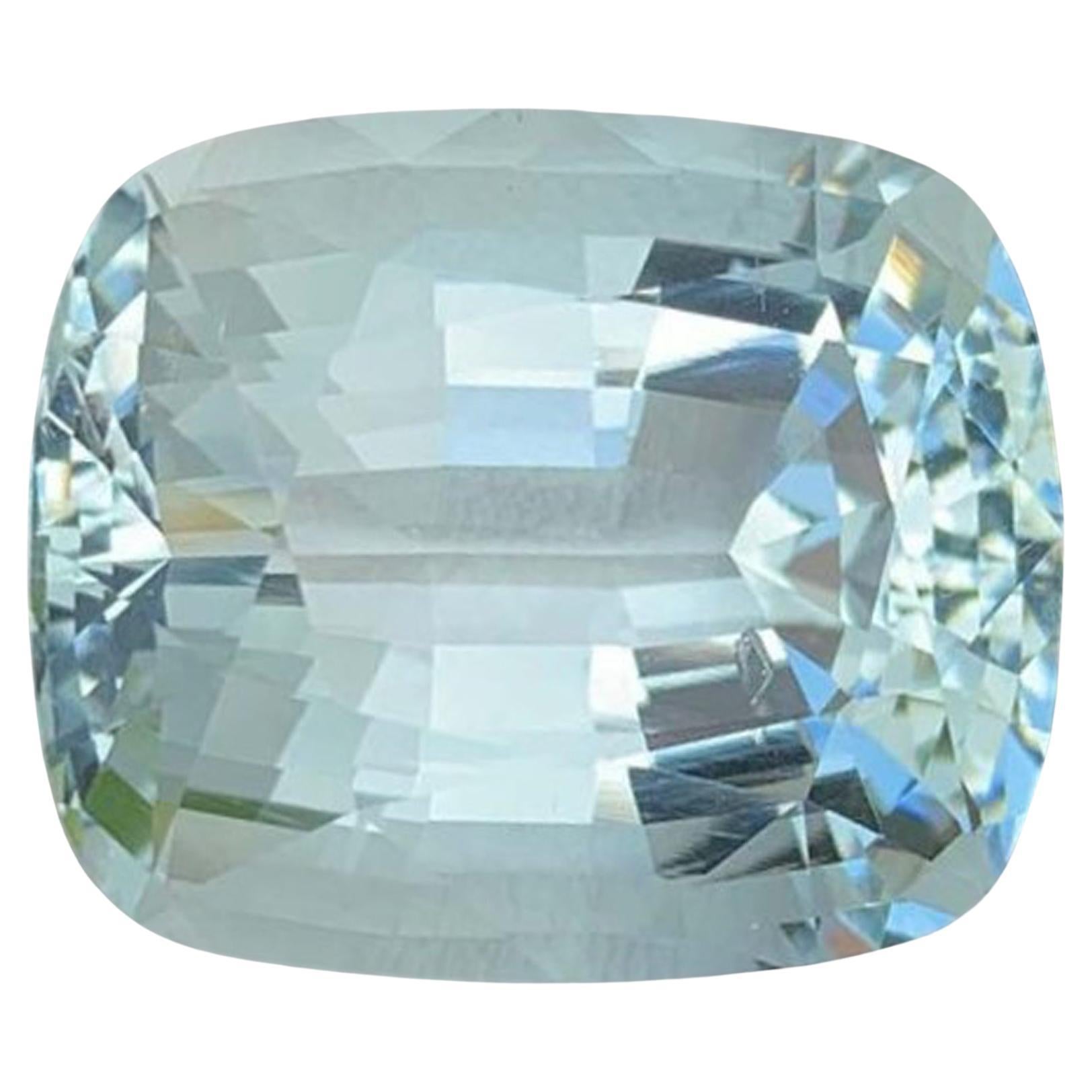 Natürlicher Aquamarin Edelstein: 35.28 Karat Fancy-Schliff, Pakistan Herkunft