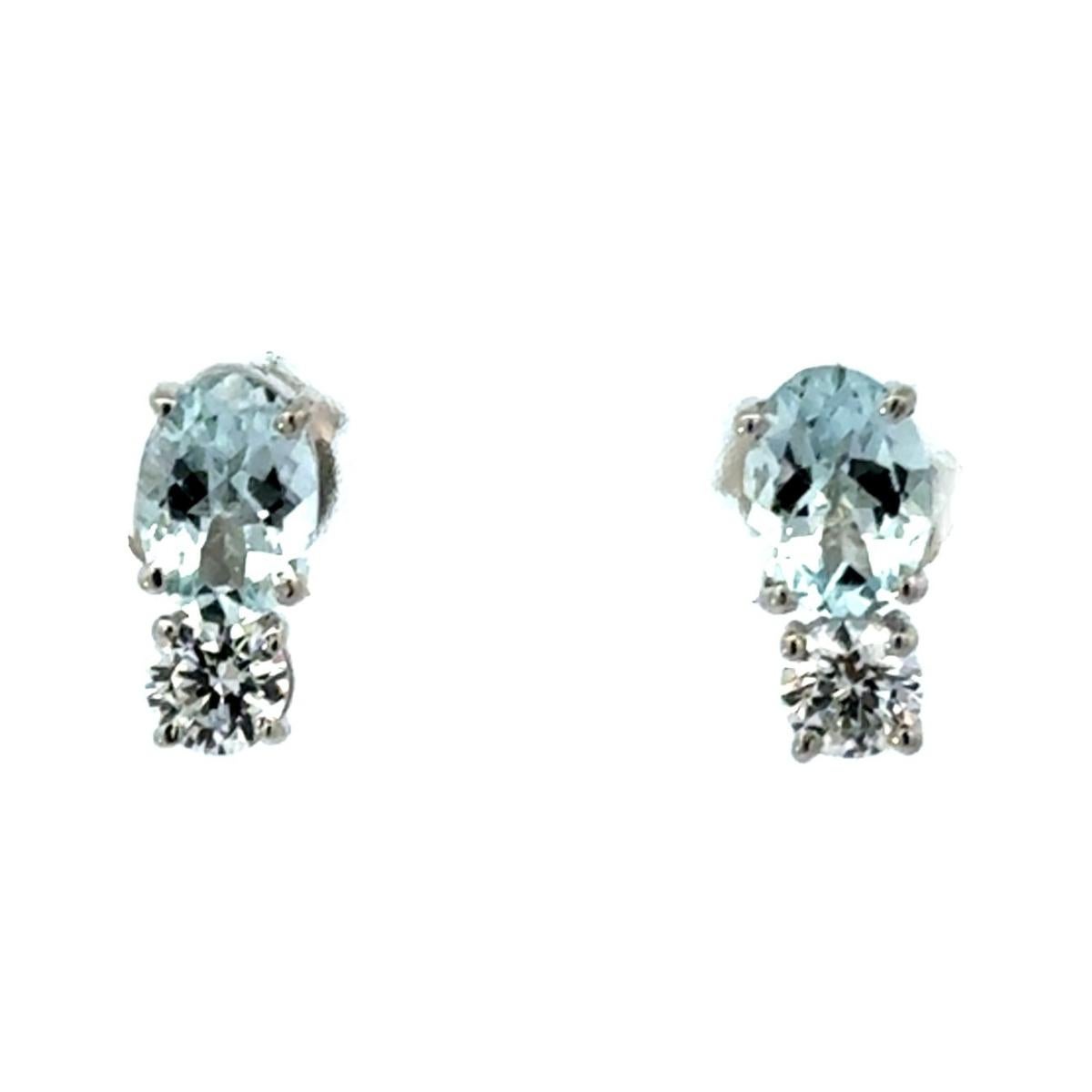 Natural Aquamarine Gemstone Earrings in 925 Silver Dainty Graduation Studs For Sale 1