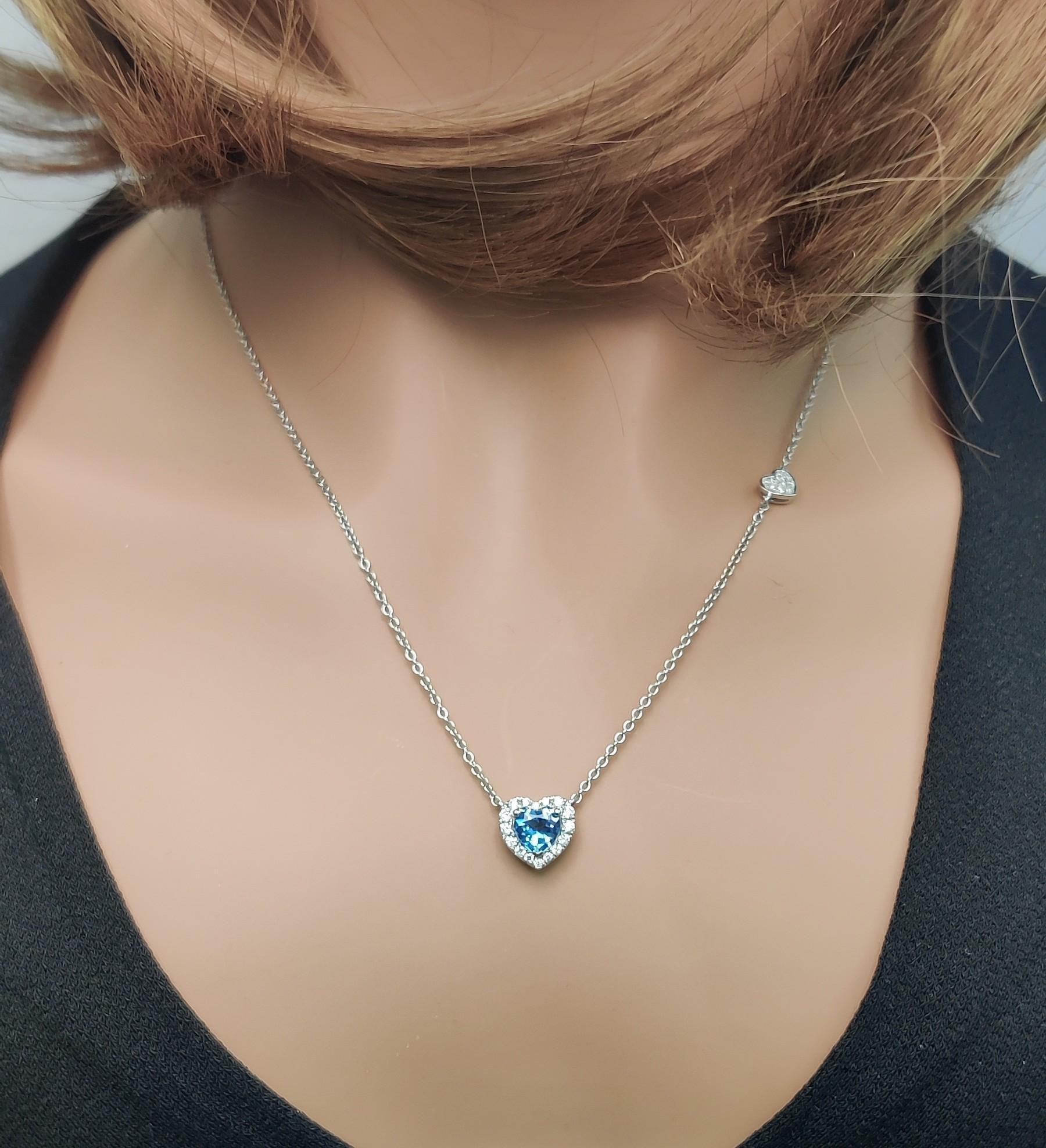 Collana in oro con cuore di acquamarina naturale e diamante da 0,98 carati TW In condizioni Nuovo in vendita a New York, NY