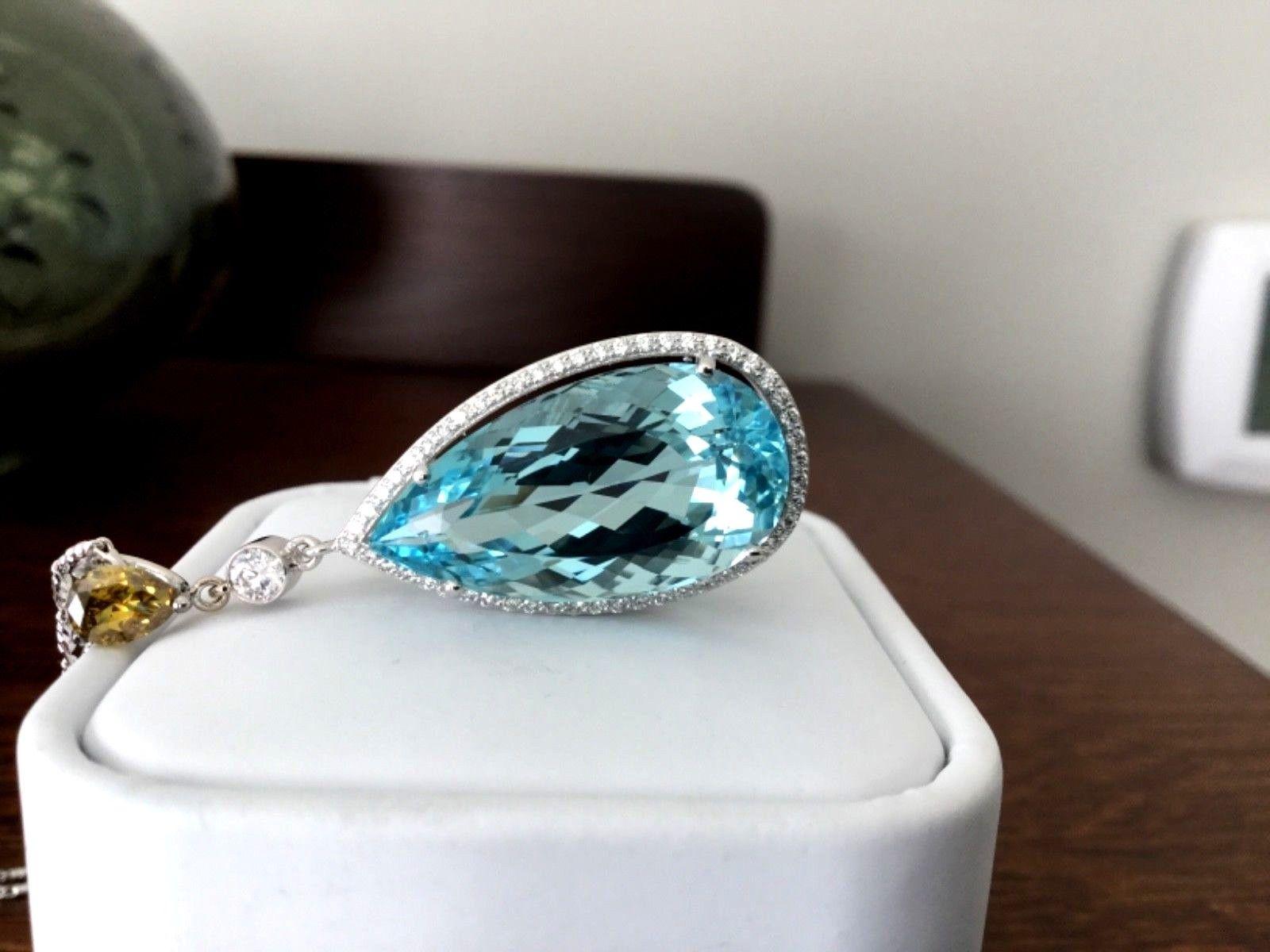 Pear Cut Natural Aquamarine Pendant 17.19 Carat GIA Certified with 14 Karat Gold Necklace For Sale