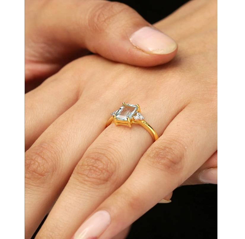 Natural Aquamarine Ring 18K gold (Asscher-Schliff) im Angebot