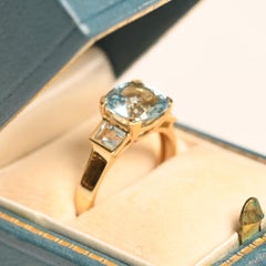 Natural Aquamarine Ring. 1.95ct Cushion Cut 18k Yellow Gold Ring Stone Accent