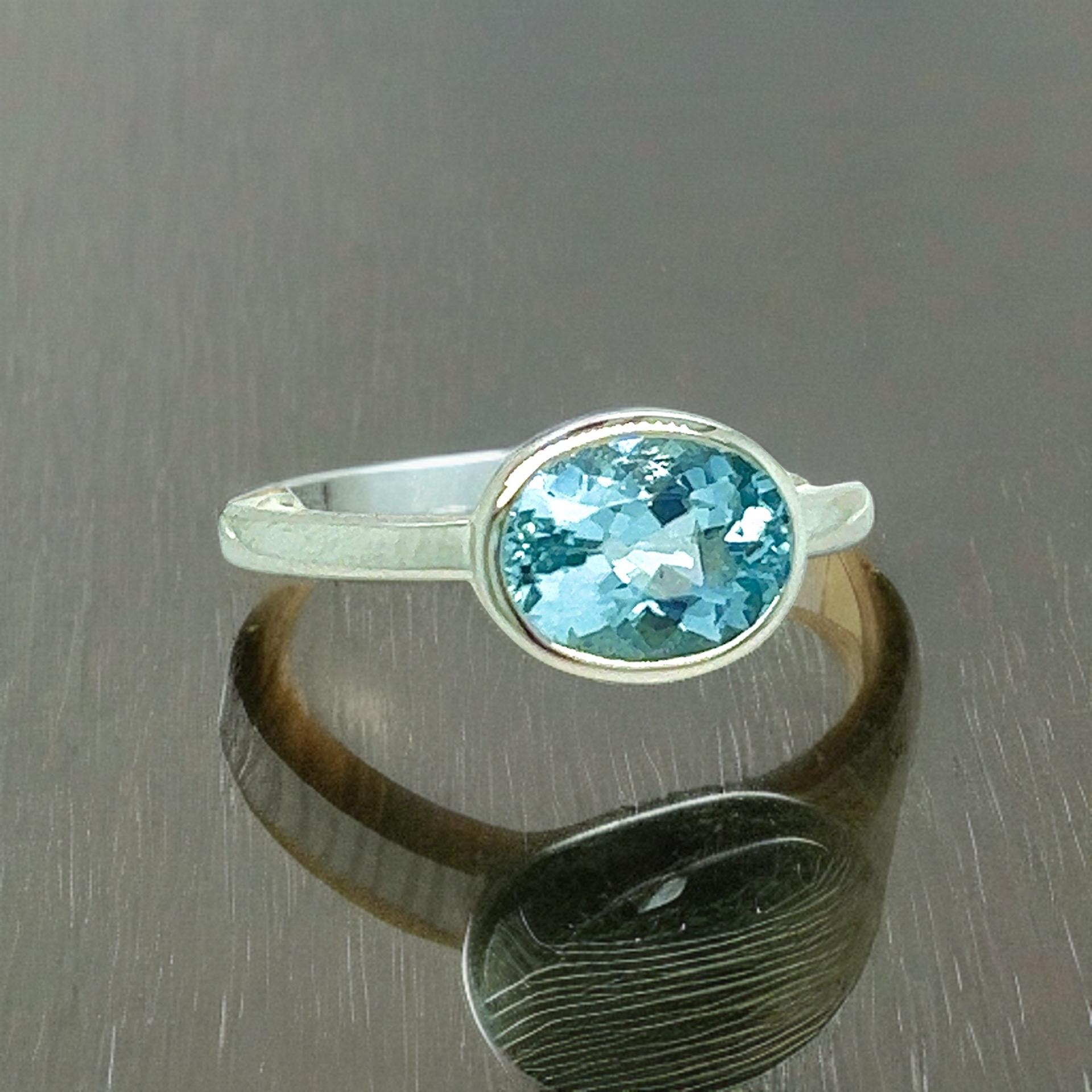 Anillo de aguamarina natural finamente facetada 6,5 14k W Oro 1,64 TCW Certificado $1.950 221341

¡Esta es una pieza única de joyería glamurosa hecha a medida!

¡Nada dice más 