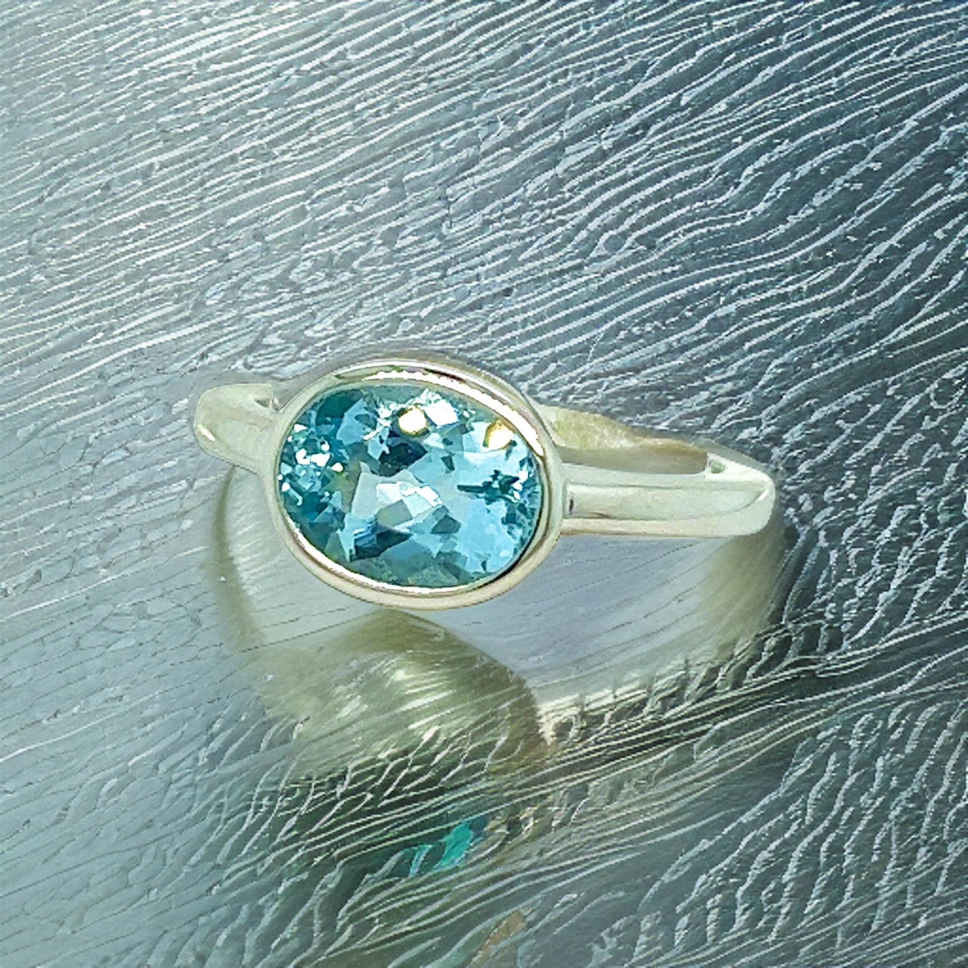 Anillo Aguamarina Natural 6.5 Oro 14k W 1.64 TCW Certificado en Nuevo estado para la venta en Brooklyn, NY