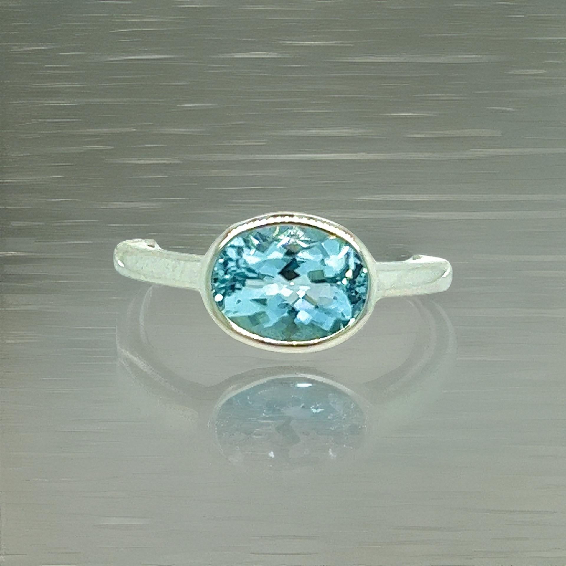 Anillo Aguamarina Natural 6.5 Oro 14k W 1.64 TCW Certificado en venta 3