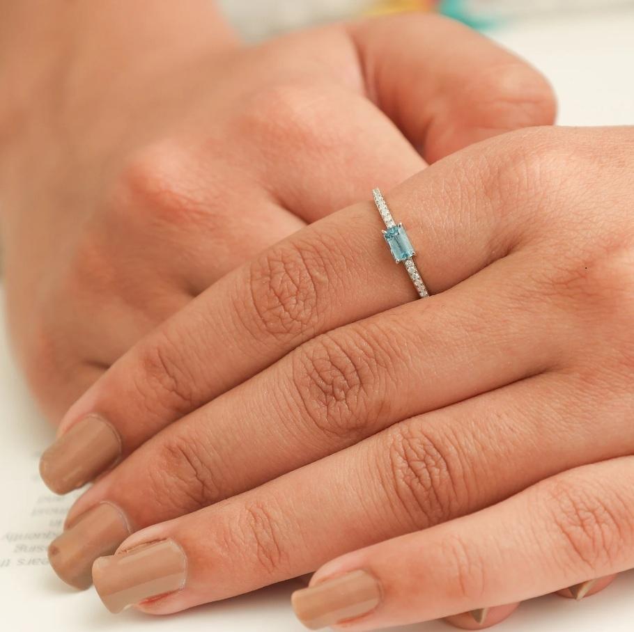 Natural aquamarine ring in 14k gold en venta 1
