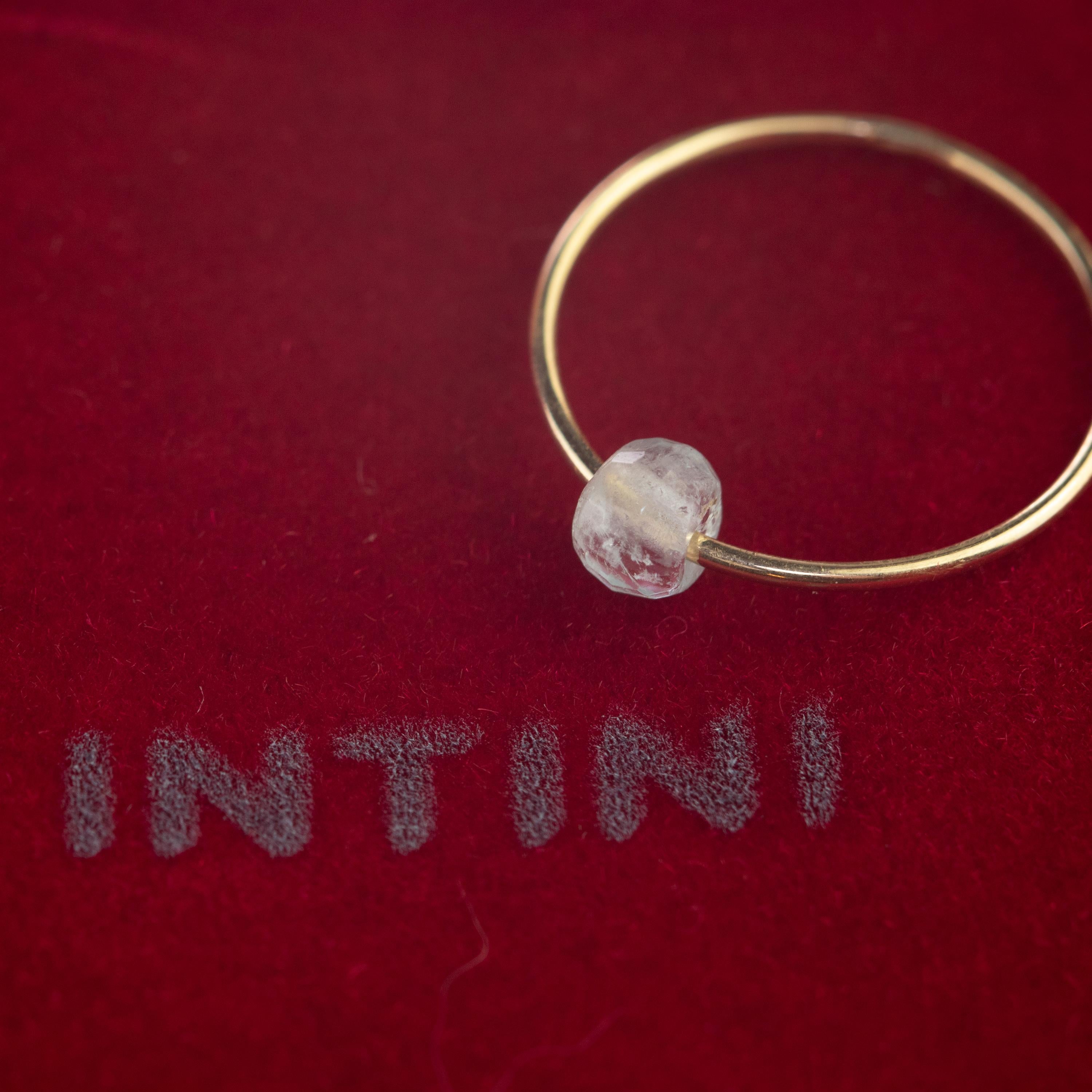 da uomo o donna Anello in oro 9 carati Planet Uranus Boho Chic con acquamarina naturale e solitario a rondelle in vendita