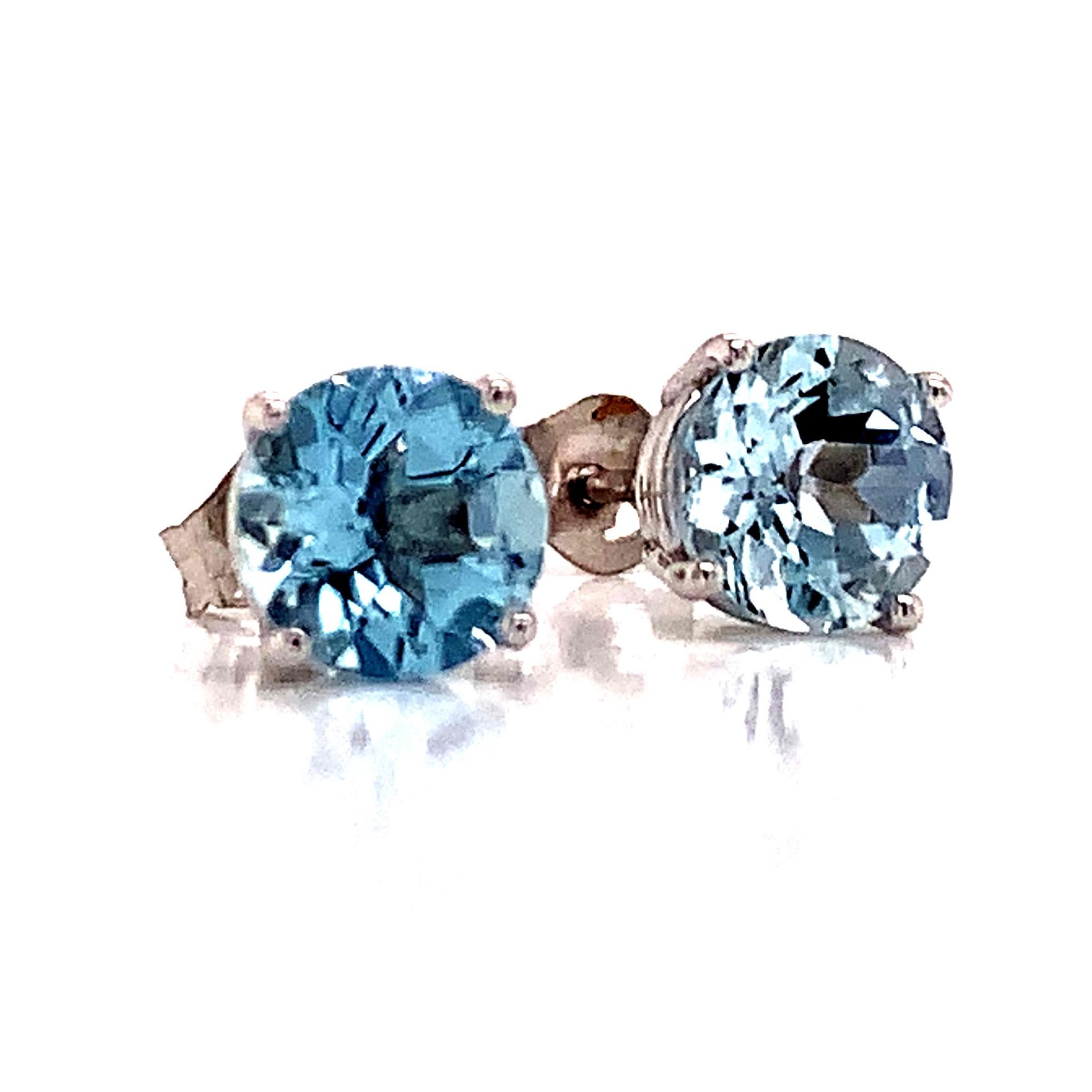Natural Aquamarine Stud Earrings 14k White Gold 1.3 TCW Certified For Sale 2