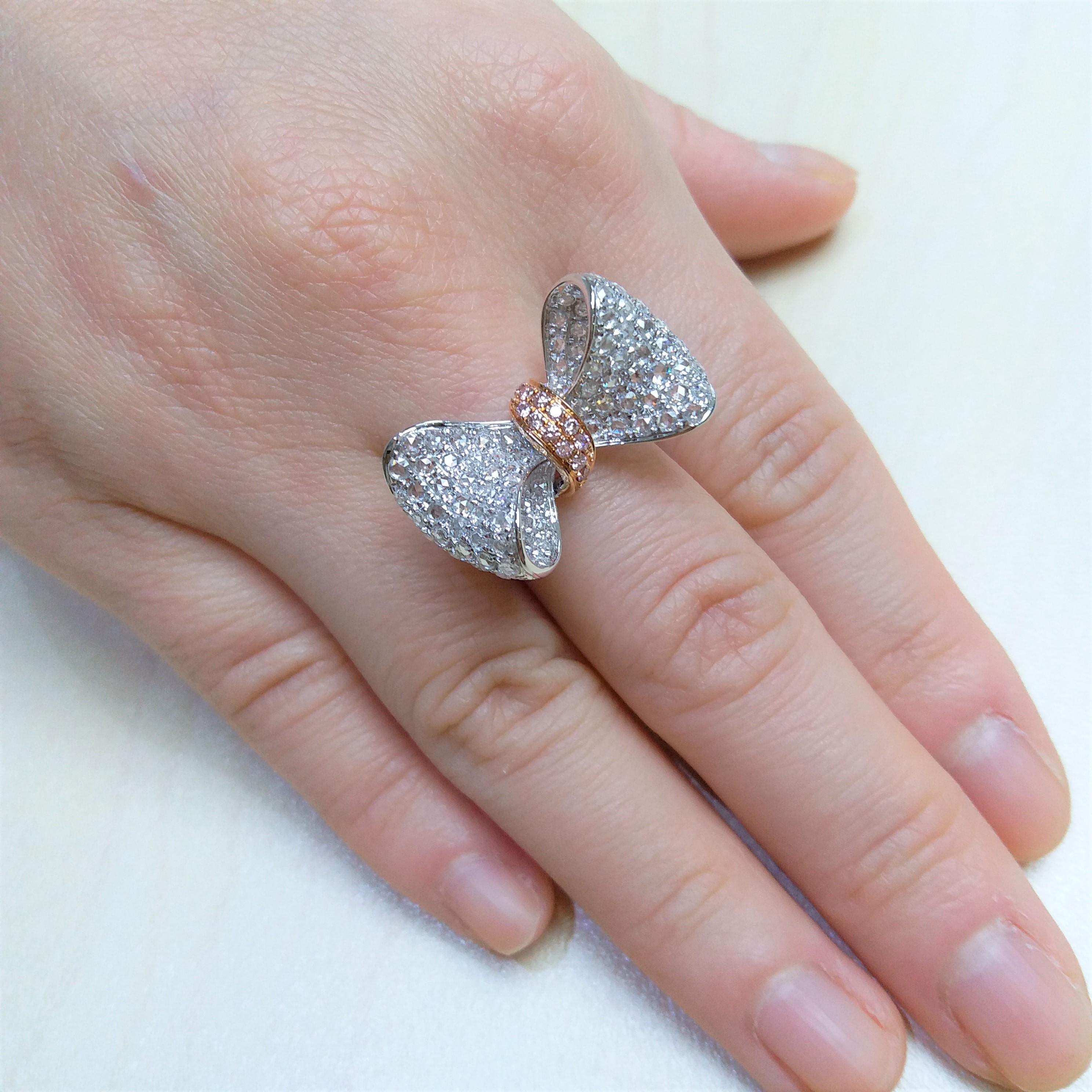 Women's Natural Argyle Pink Diamond Rose Cut White Diamond 18K Gold Cocktail Ring