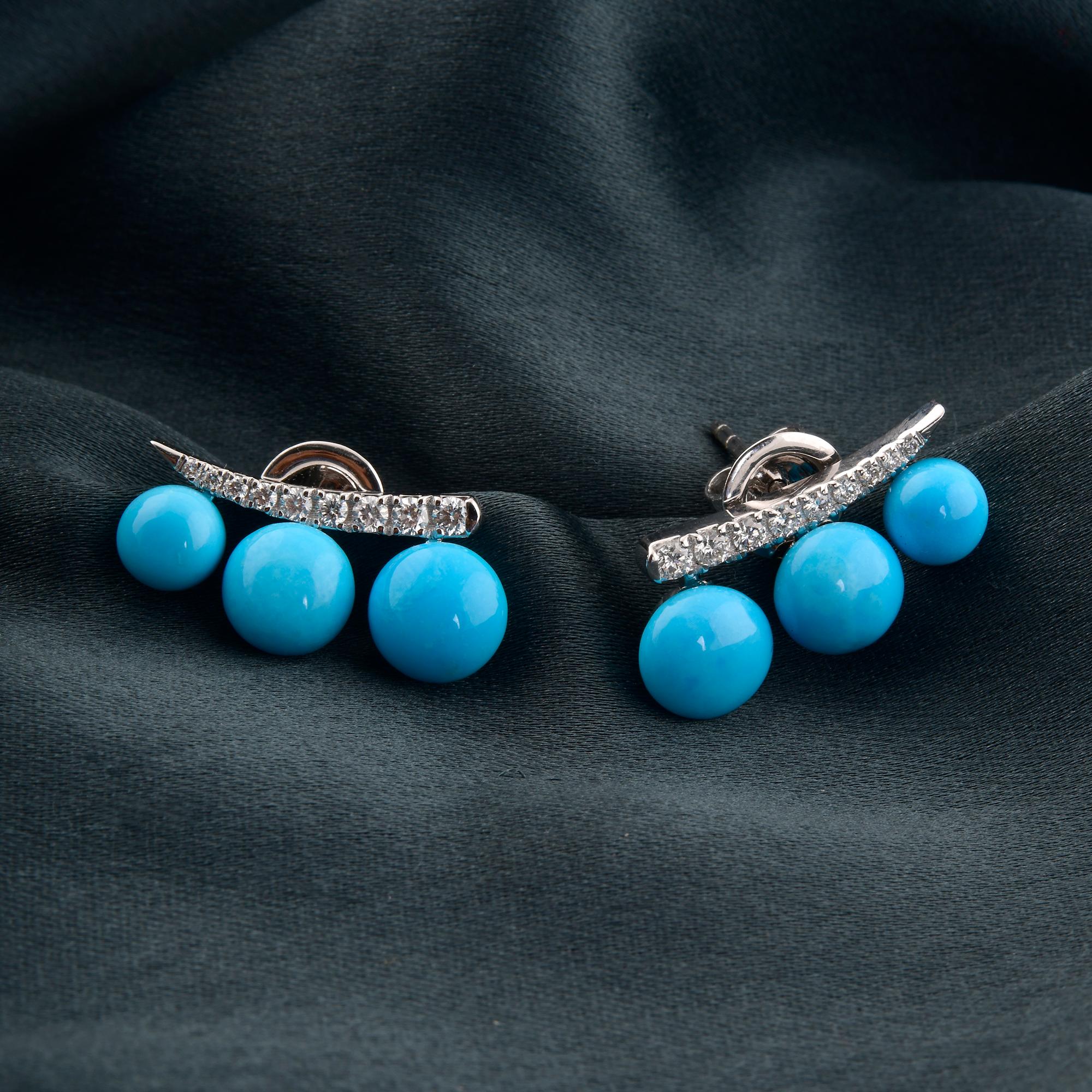 Taille ronde Boucles d'oreilles Turquoise d'Arizona Naturelle Boucles d'oreilles fines Diamant Or blanc 18 carats en vente