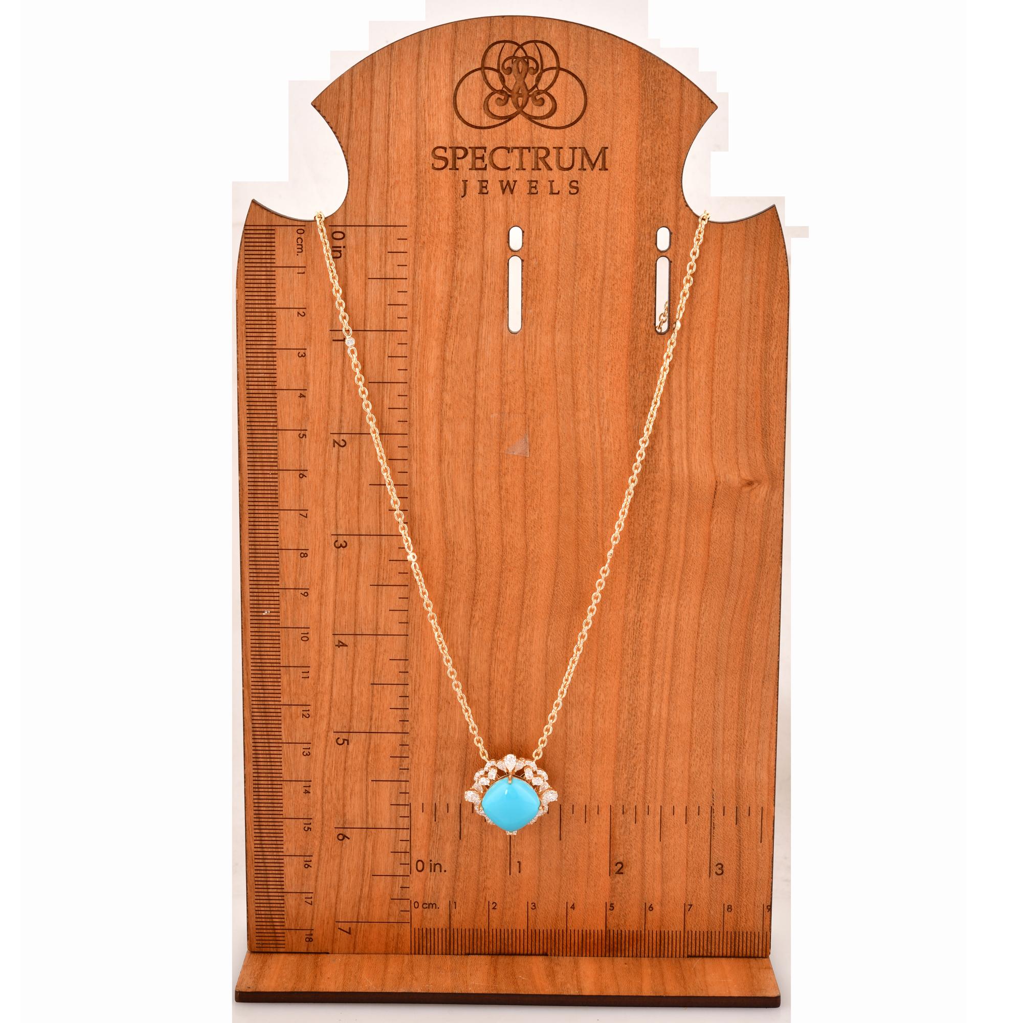 Natural Arizona Turquoise Pendant SI/H Diamond 14 Karat Yellow Gold Necklace In New Condition For Sale In Diera, Dubai