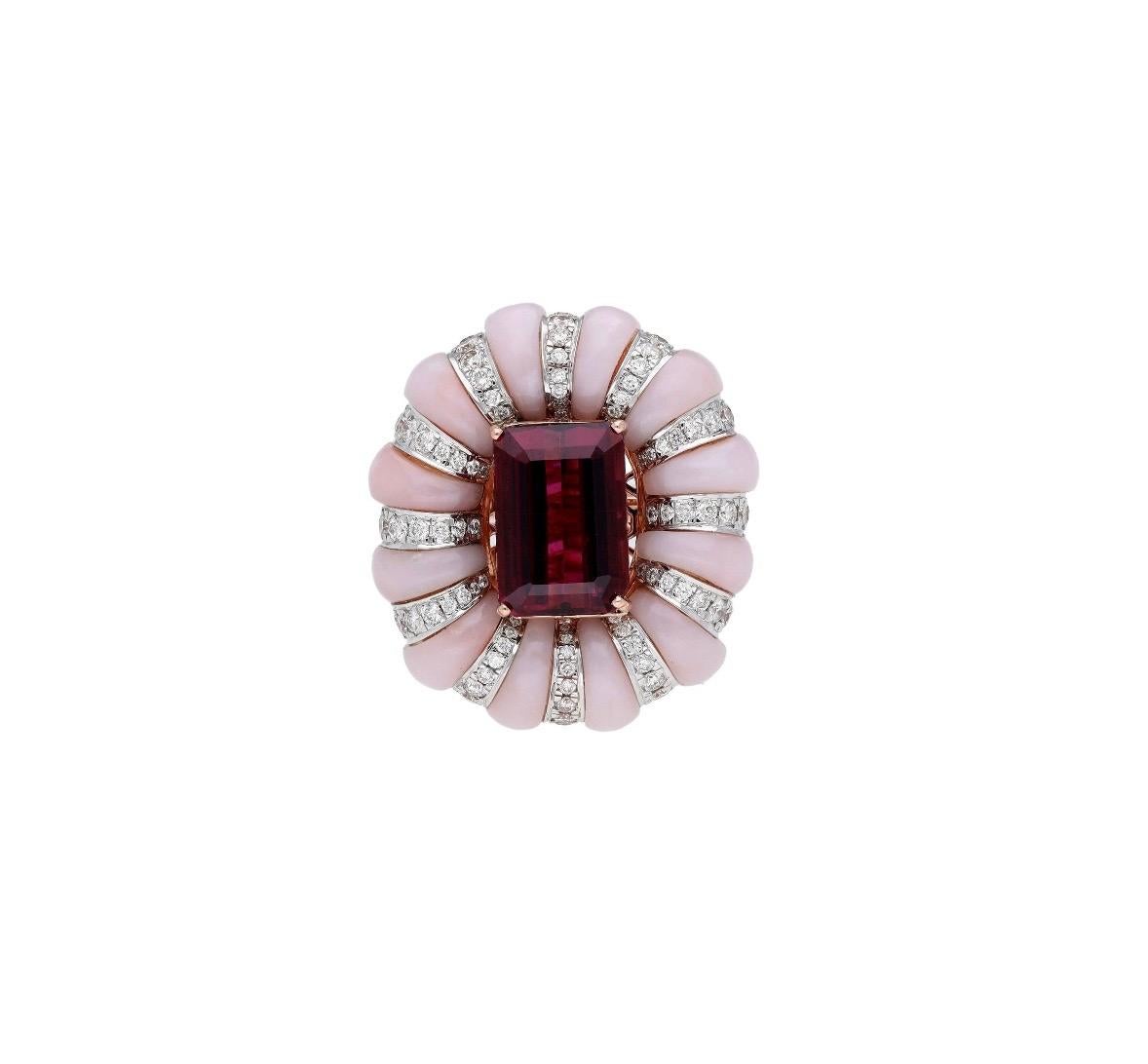 ❋ Pietra preziosa: Rubellite, Opale
❋ Peso della gemma: 7,67 carati, 7,86 carati
❋ Dimensione della pietra preziosa: 13,8X9,6 mm
❋ Forma della gemma: Taglio smeraldo
❋ Tipo di pietra: Nature

➡️DIAMOND DETTAGLI:
❋ Peso del diamante: 2,1 carati
❋