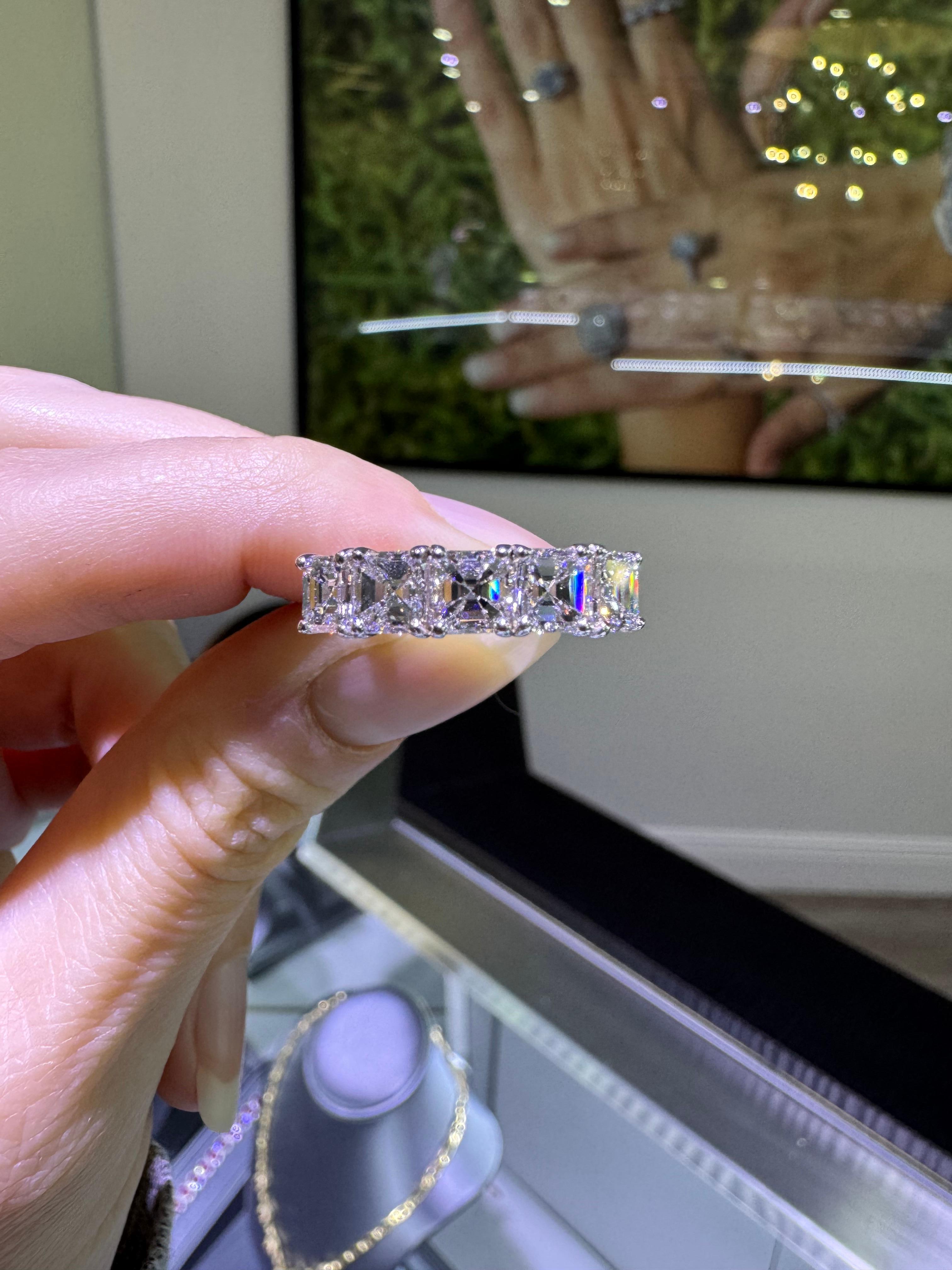 De las mujeres Anillo de 5 piedras de 14 quilates con diamantes naturales talla Asscher En Stock en venta