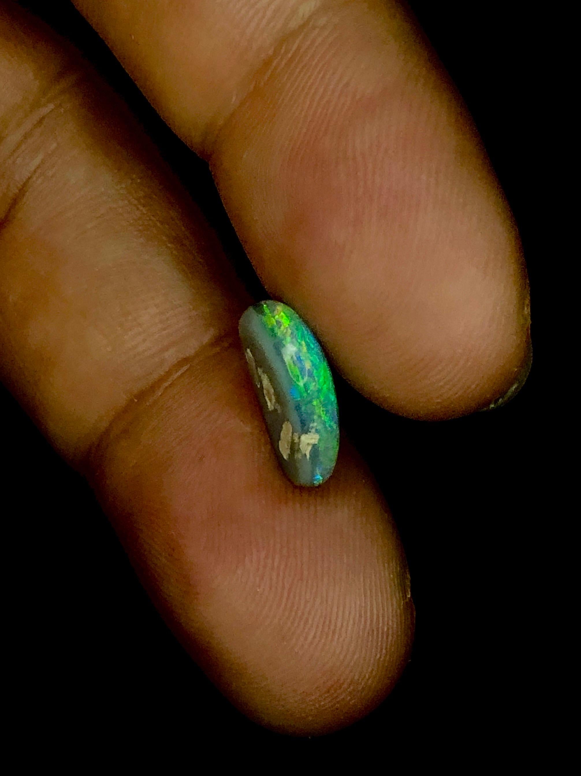 Opale australienne naturelle GRS 3,53 carats  en vente 6