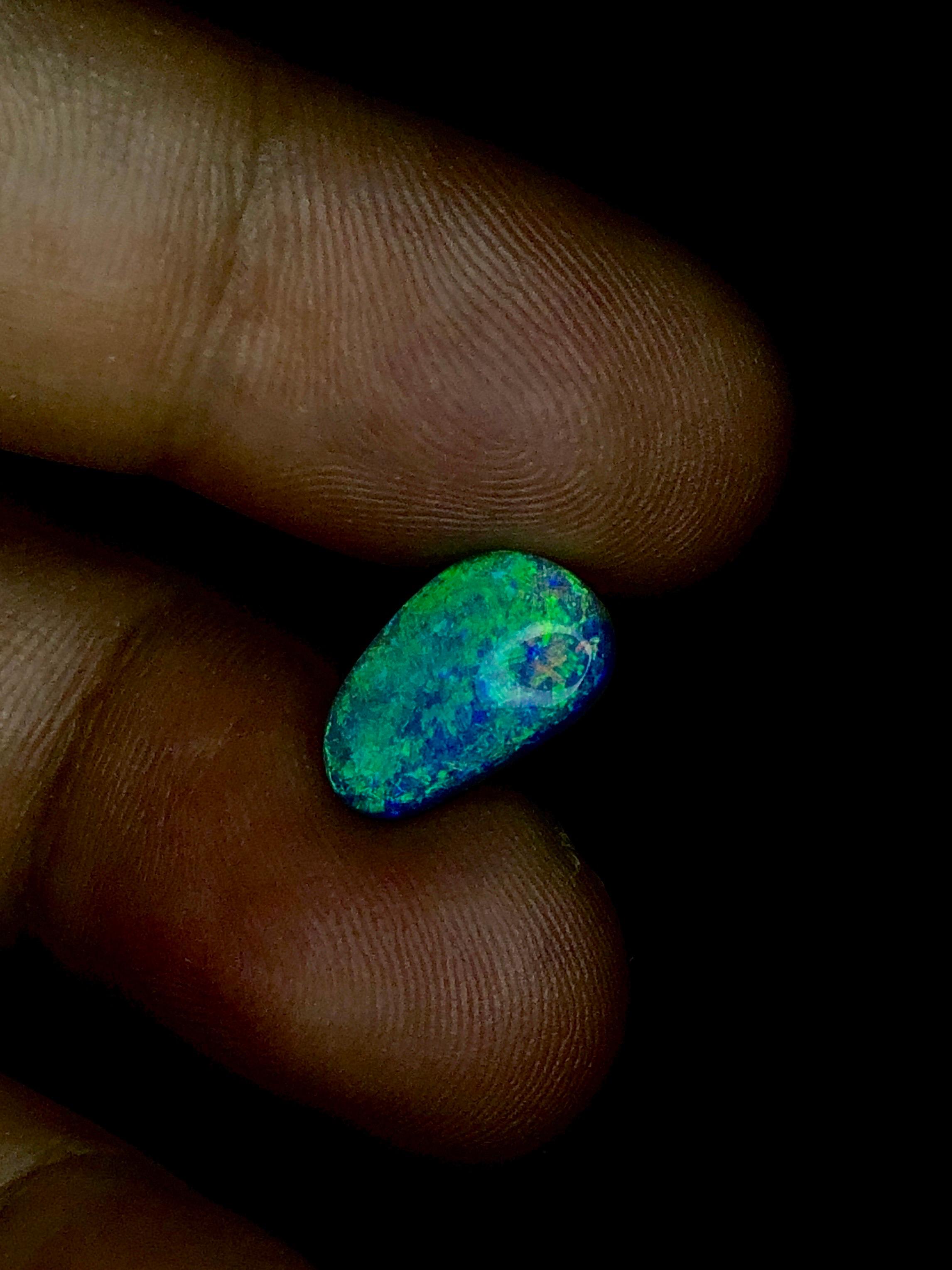 Opale australienne naturelle GRS 3,53 carats  en vente 2