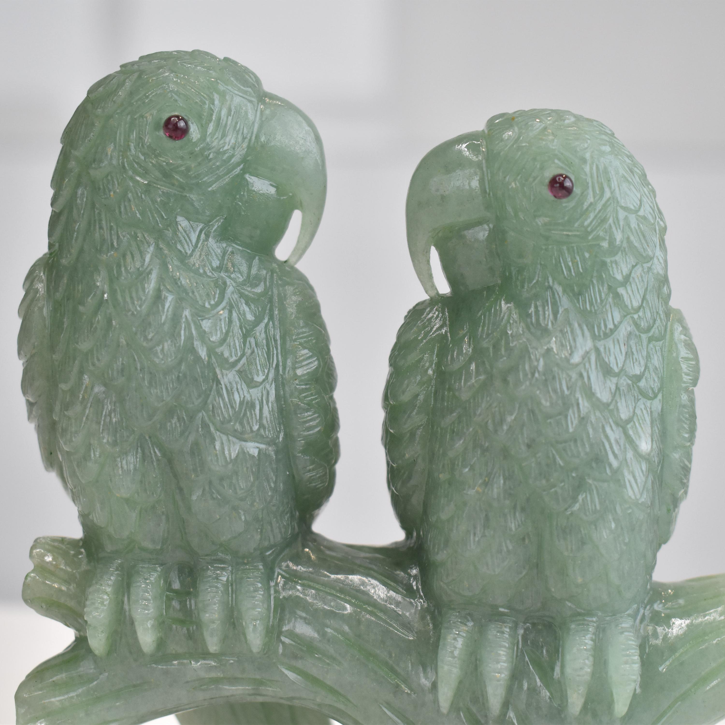 Natural Aventurine Hand-Carved Love Birds Sculpture Figurine Home Decor For Sale 3