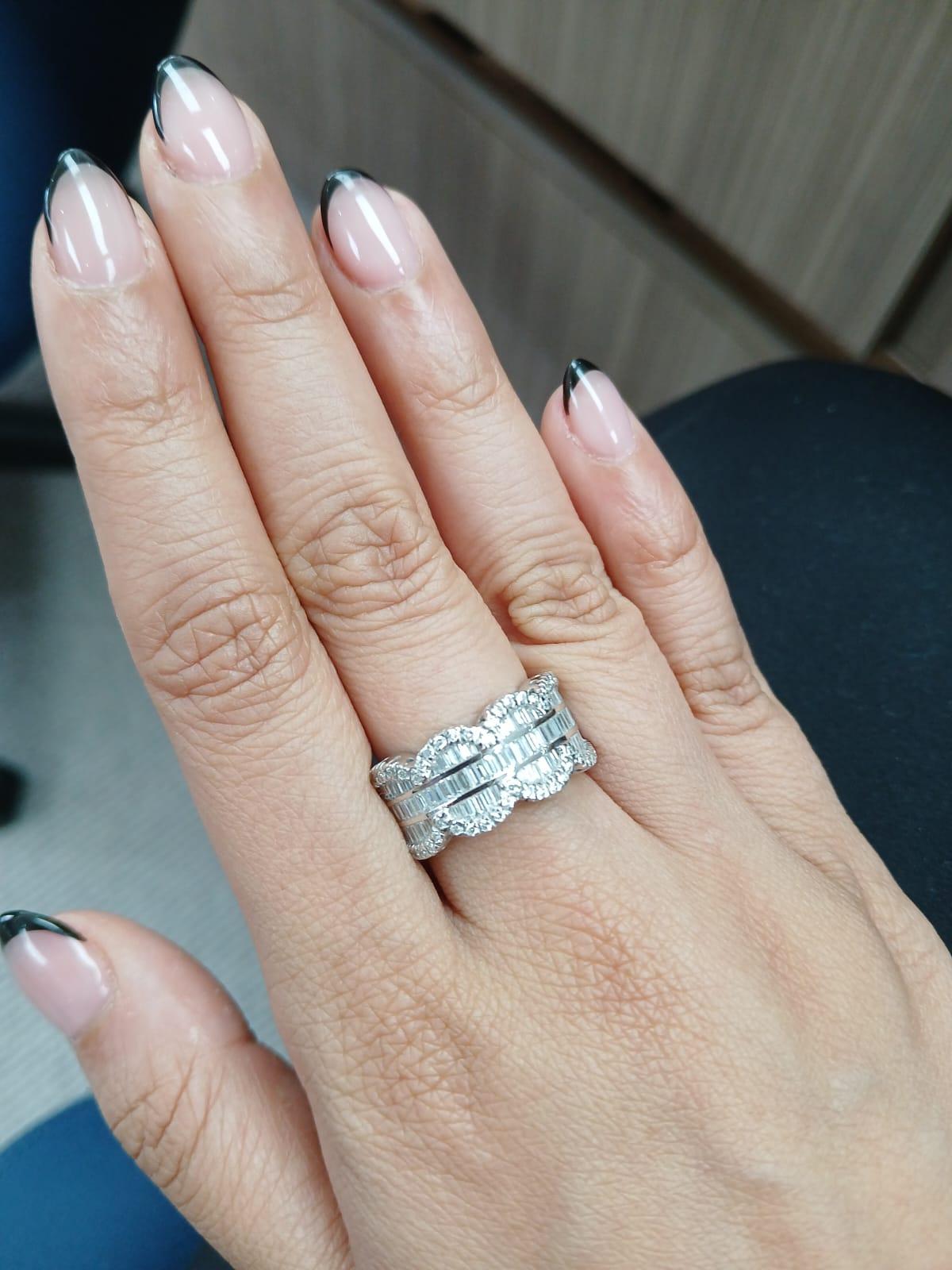 Natural Baguette Diamonds Art Deco Style Band/ Bridal Ring Set in 18K White Gold For Sale 1