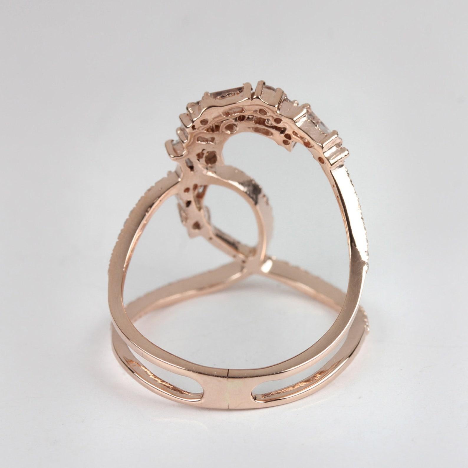 Schöner natürlicher Baguette Pave Diamantring 14k Gold Schöner Jahrestag-Ring für sie. im Angebot 1