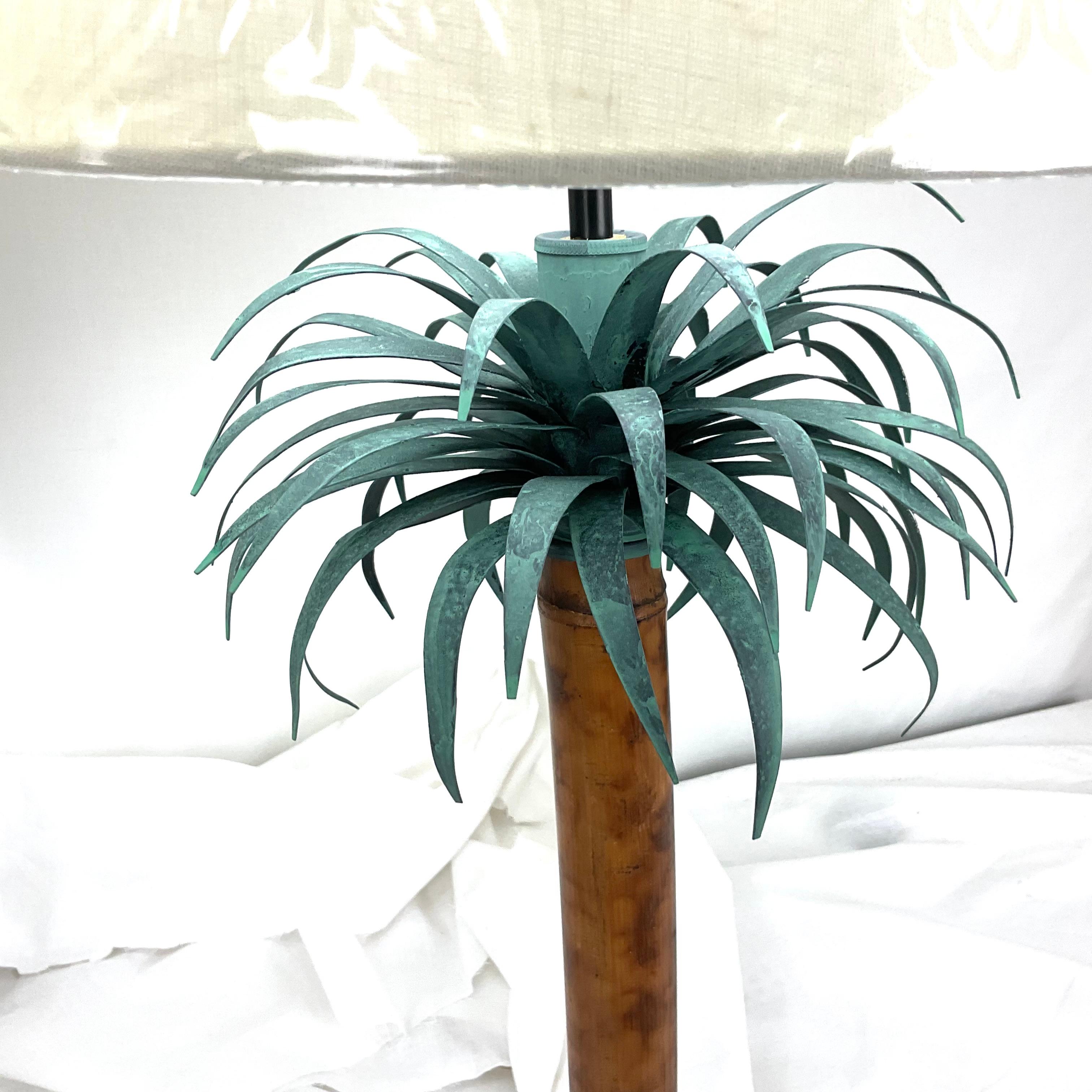 Lámparas de bambú natural y palma de metal verde con pantallas en venta 6