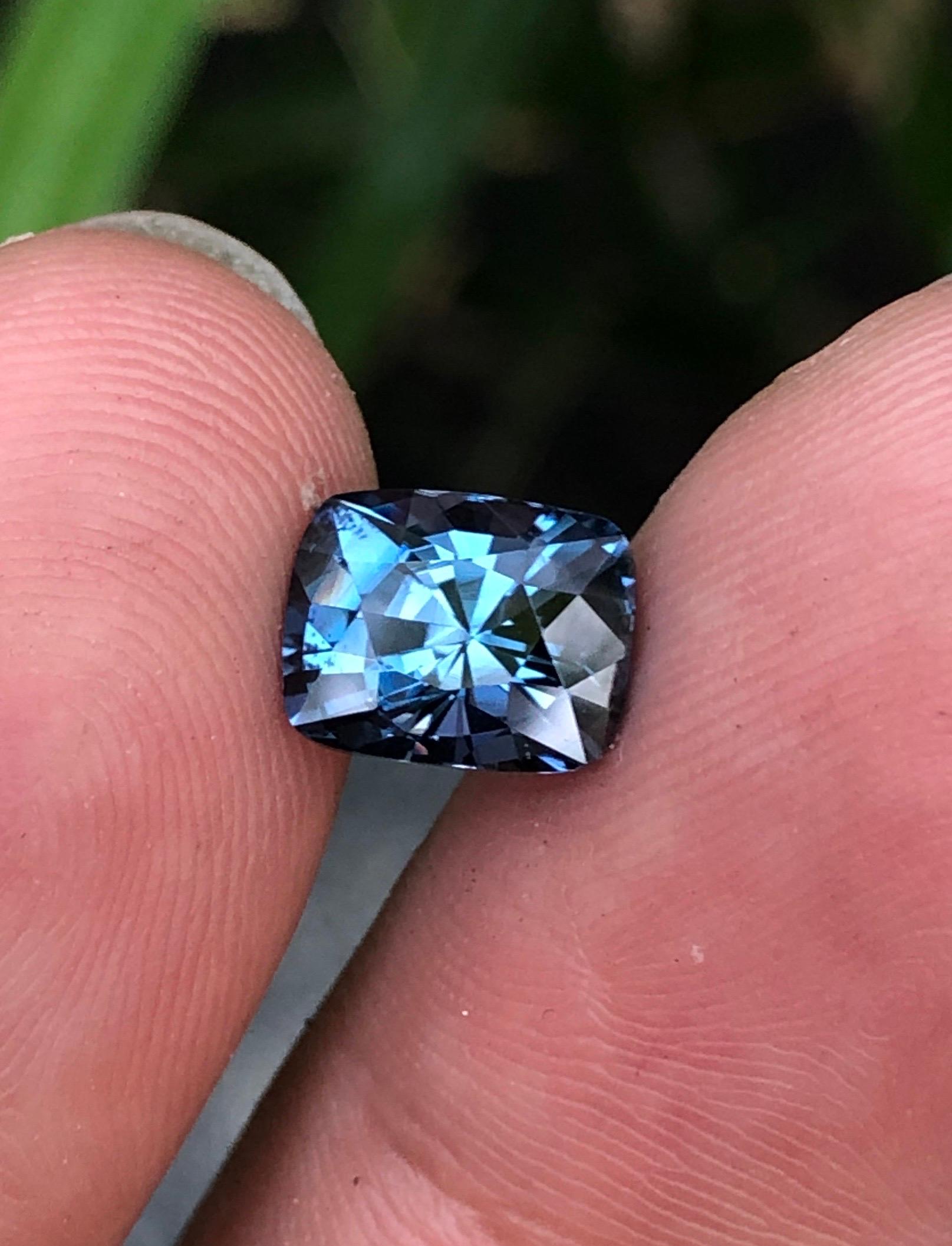 Brilliant Cut Natural Beautiful Electric Blue Spinel  For Sale