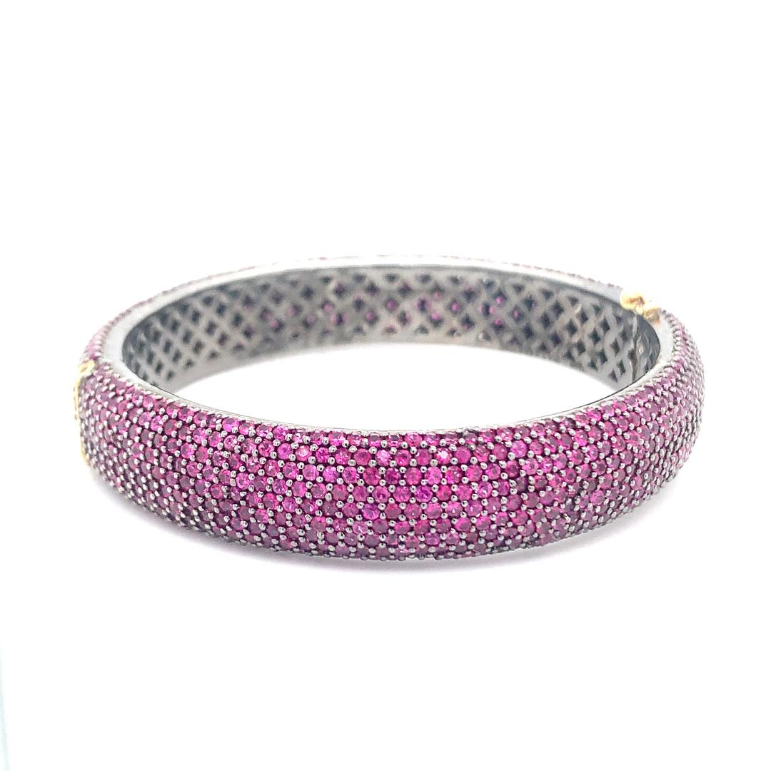 Natural beautiful ruby bangle in silver For Sale 4